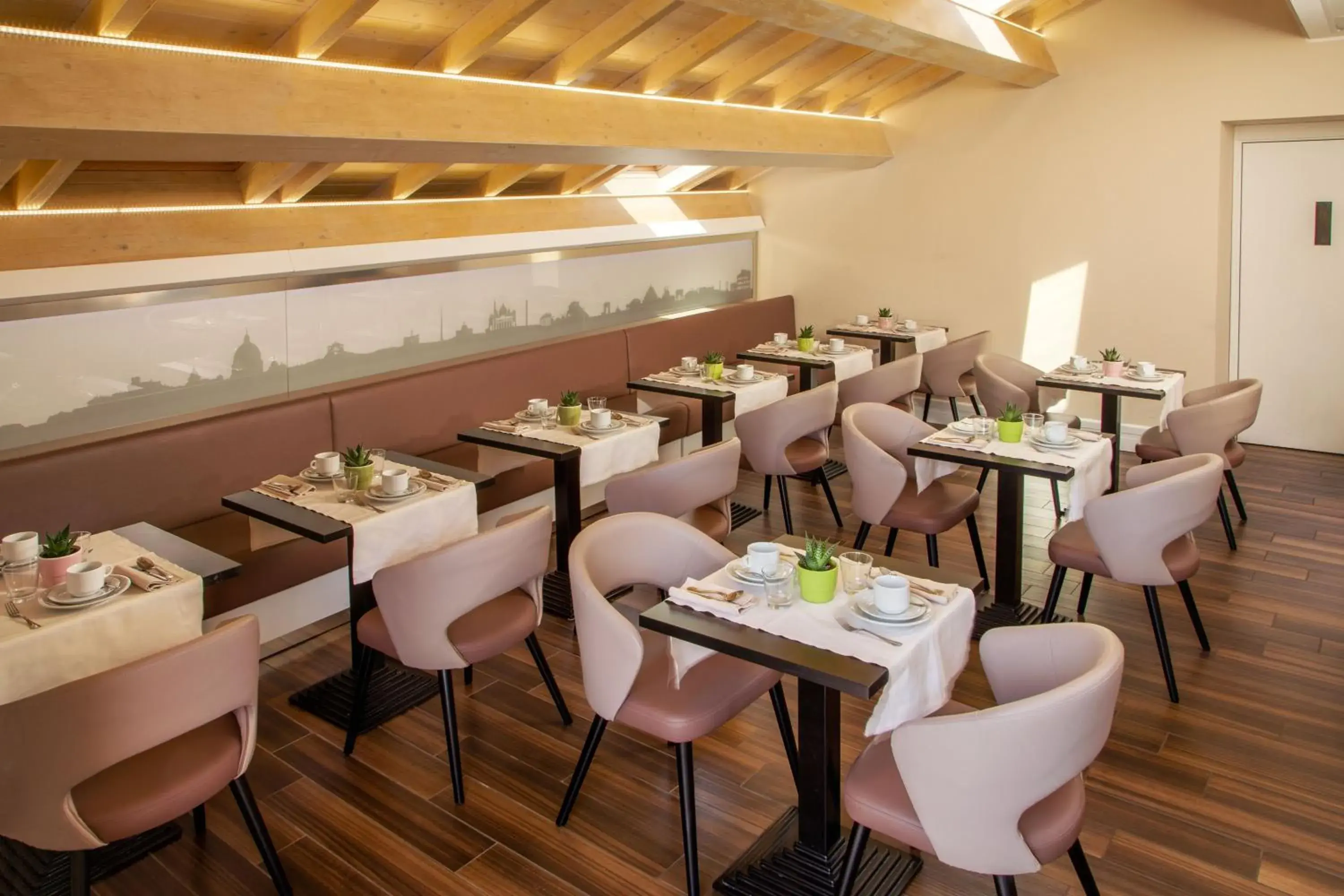 Restaurant/places to eat in Hotel Gioberti Restaurant/places to eat in Hotel Gioberti