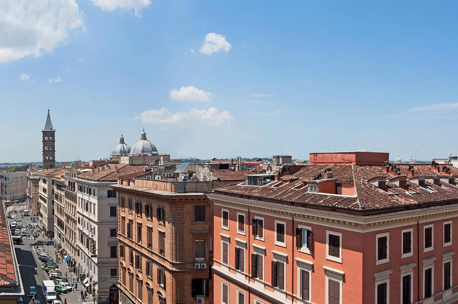 Neighbourhood in Hotel Gioberti