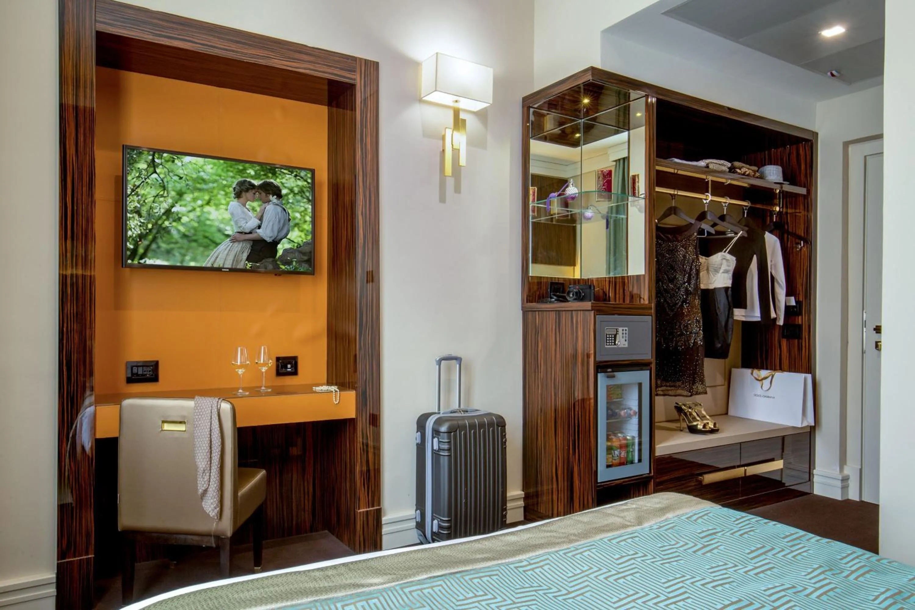 Decorative detail in Hotel Gioberti