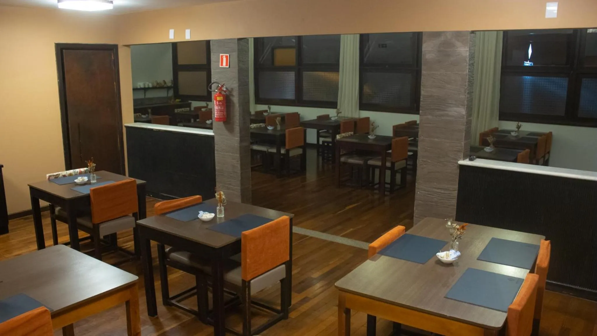 Restaurant/places to eat in Essência Hotel Francisco Beltrão