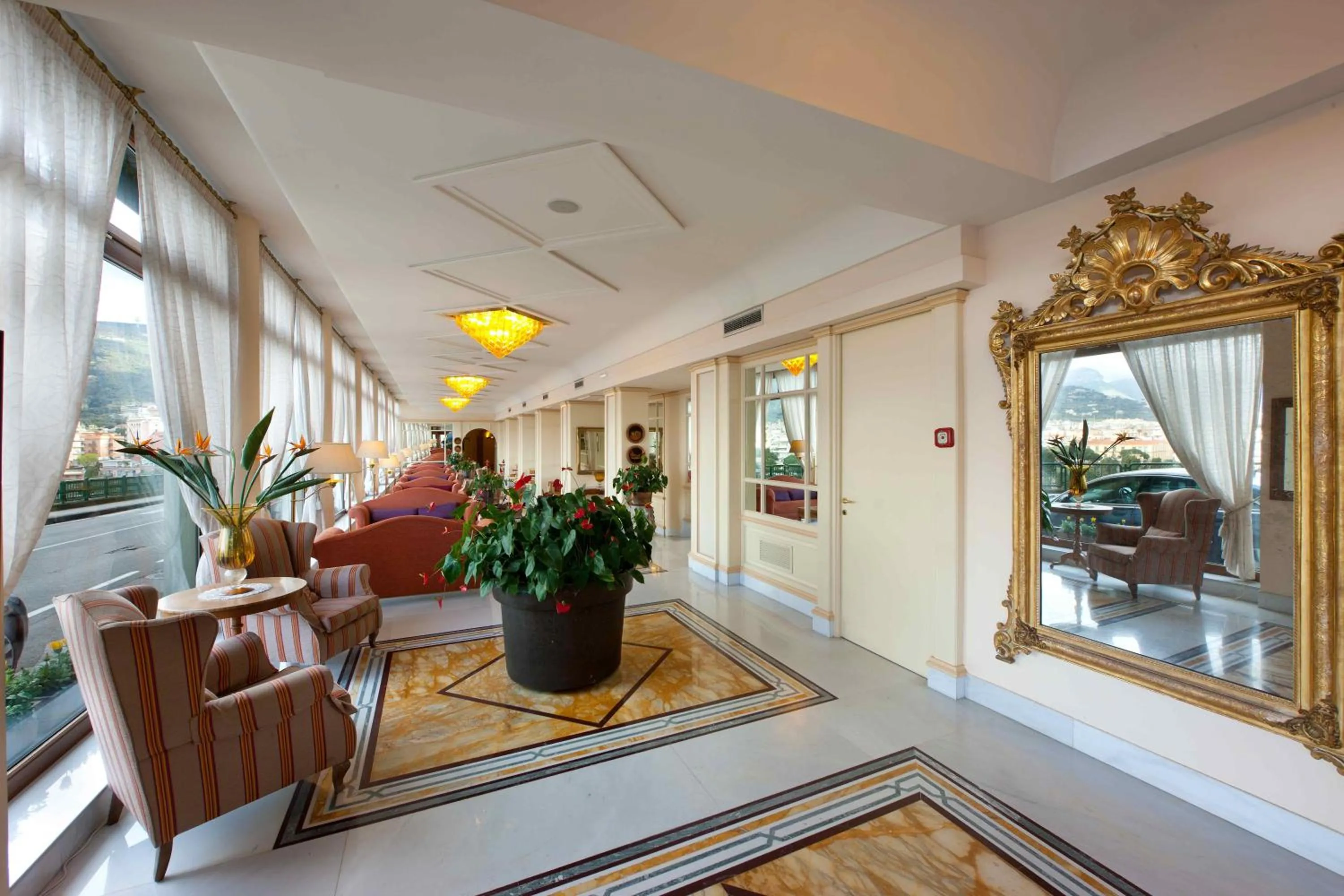 Decorative detail in Hotel Bristol