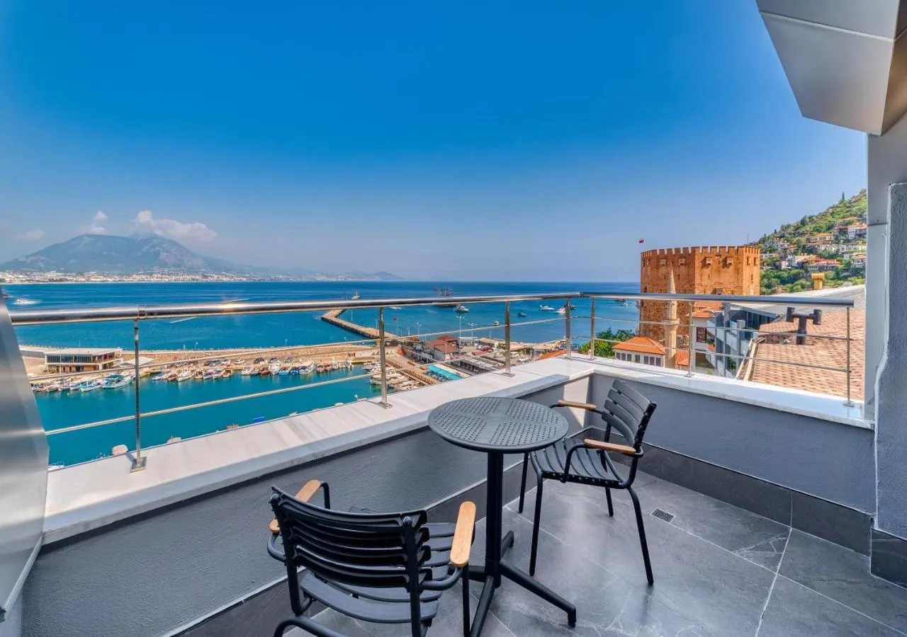 Balcony/Terrace in Numa Port Hotel