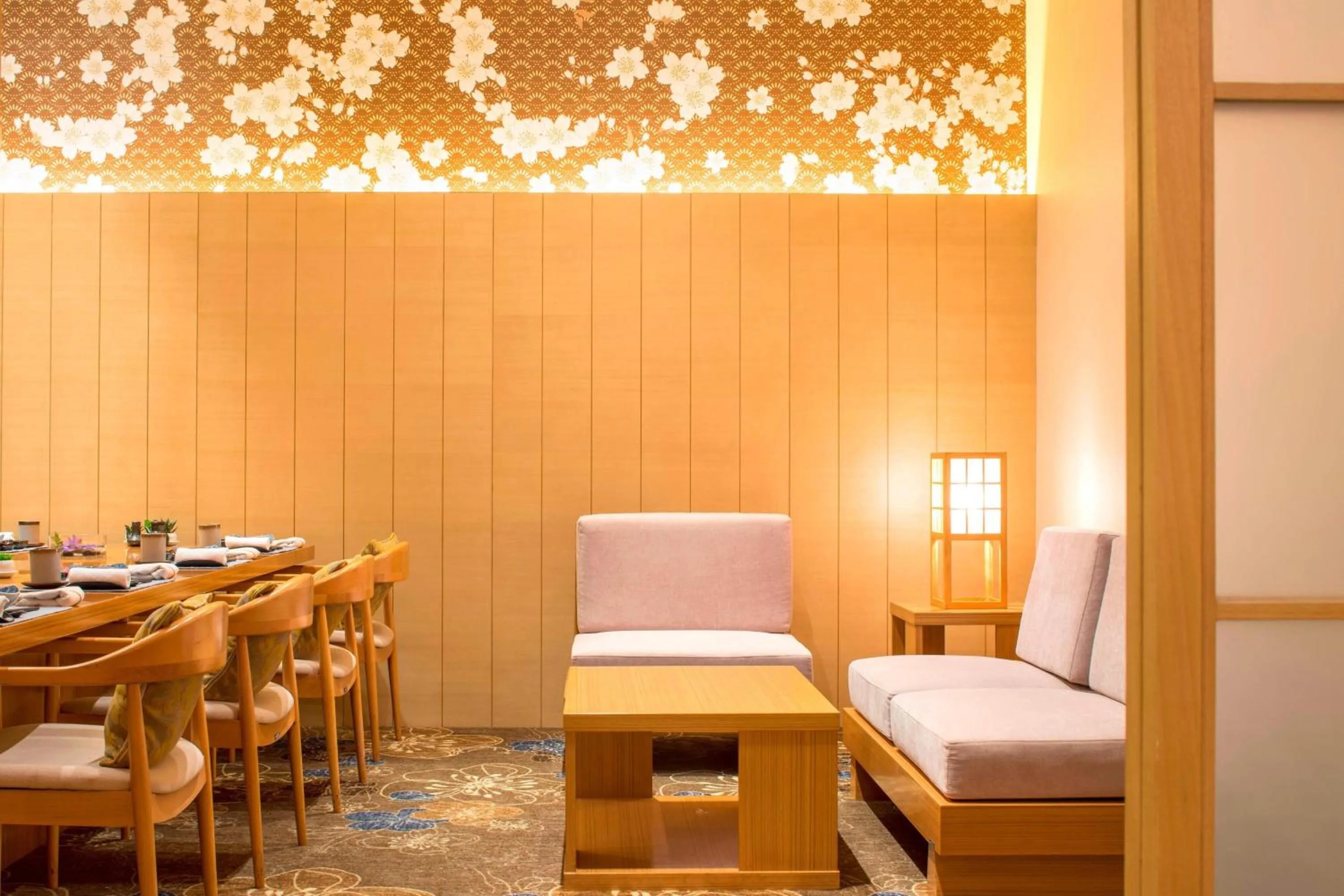 Restaurant/places to eat in Four Points by Sheraton Hefei Shushan