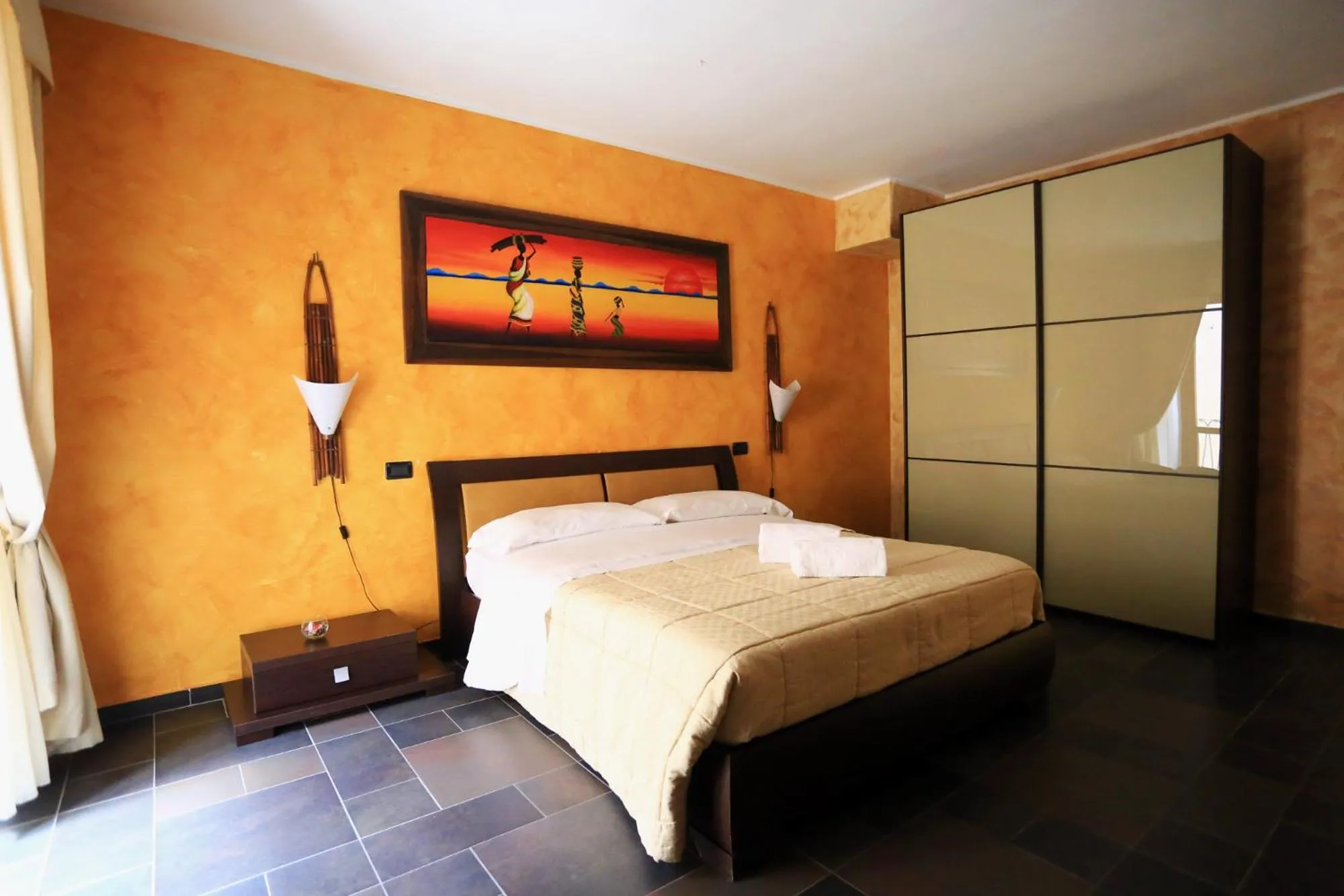 Photo of the whole room, Bed in Hotel L'Aquila