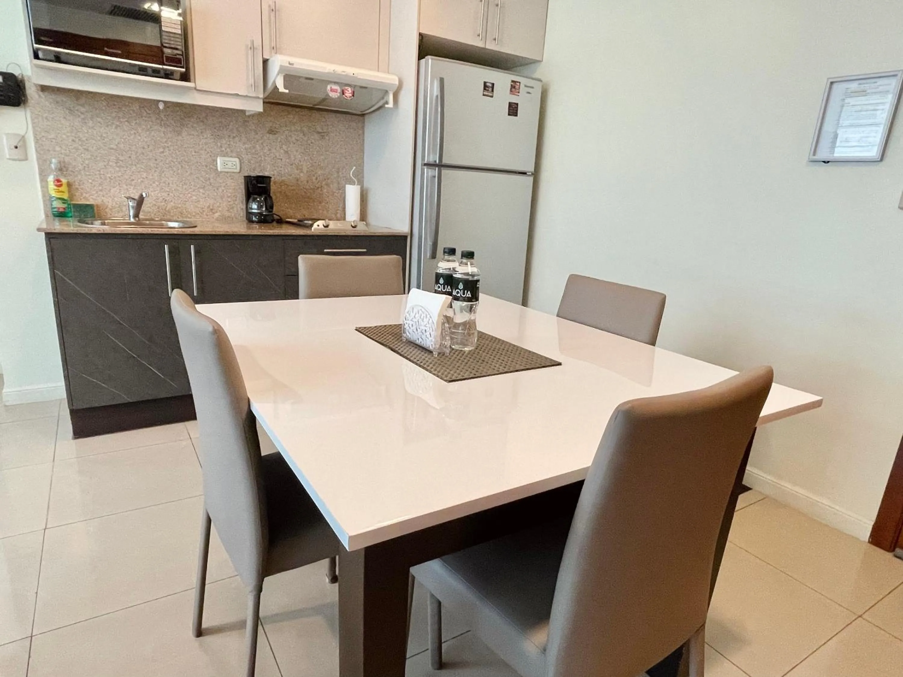 Suite Riverfront Puerto Santa Ana