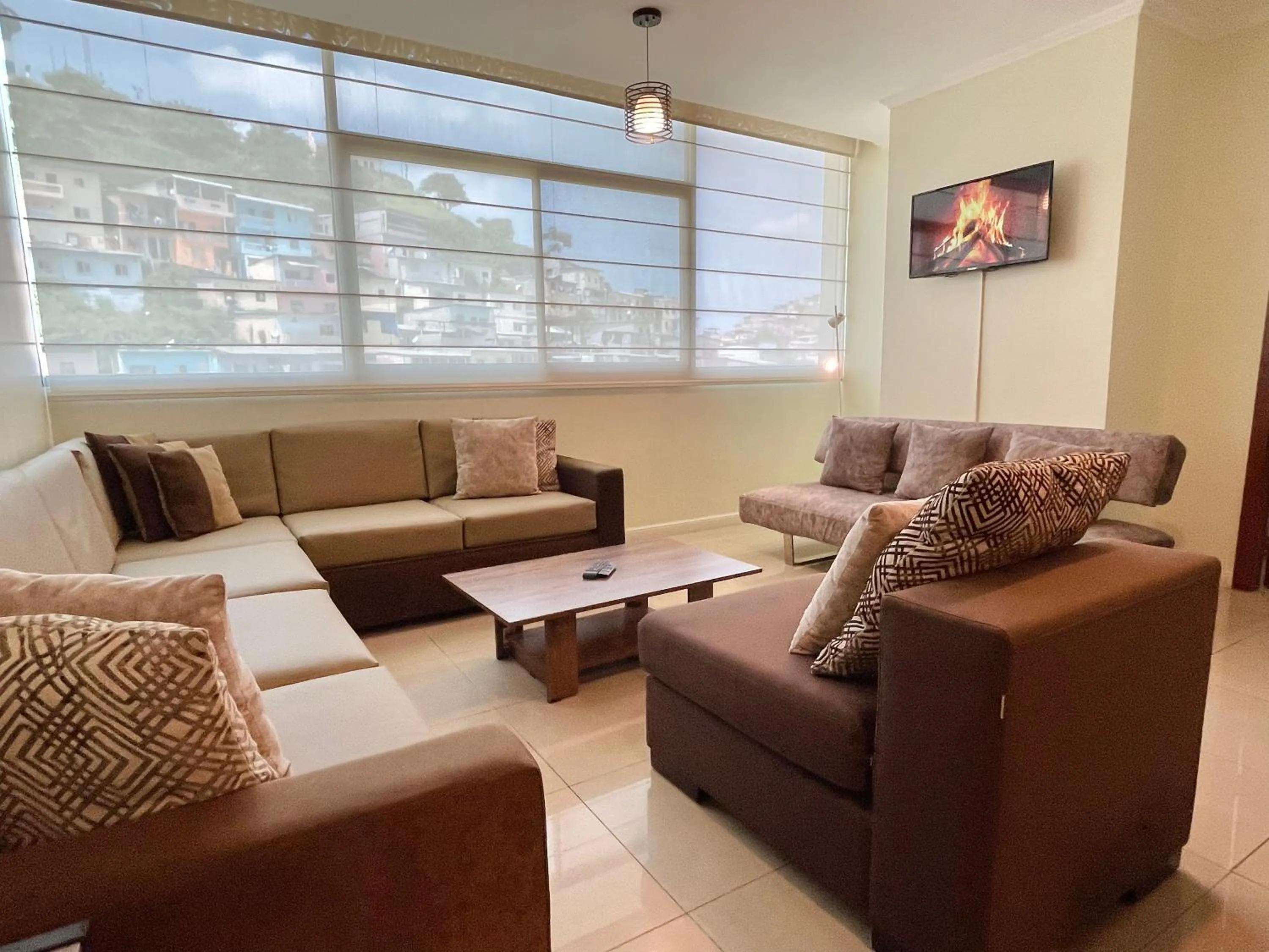 Suite Riverfront Puerto Santa Ana