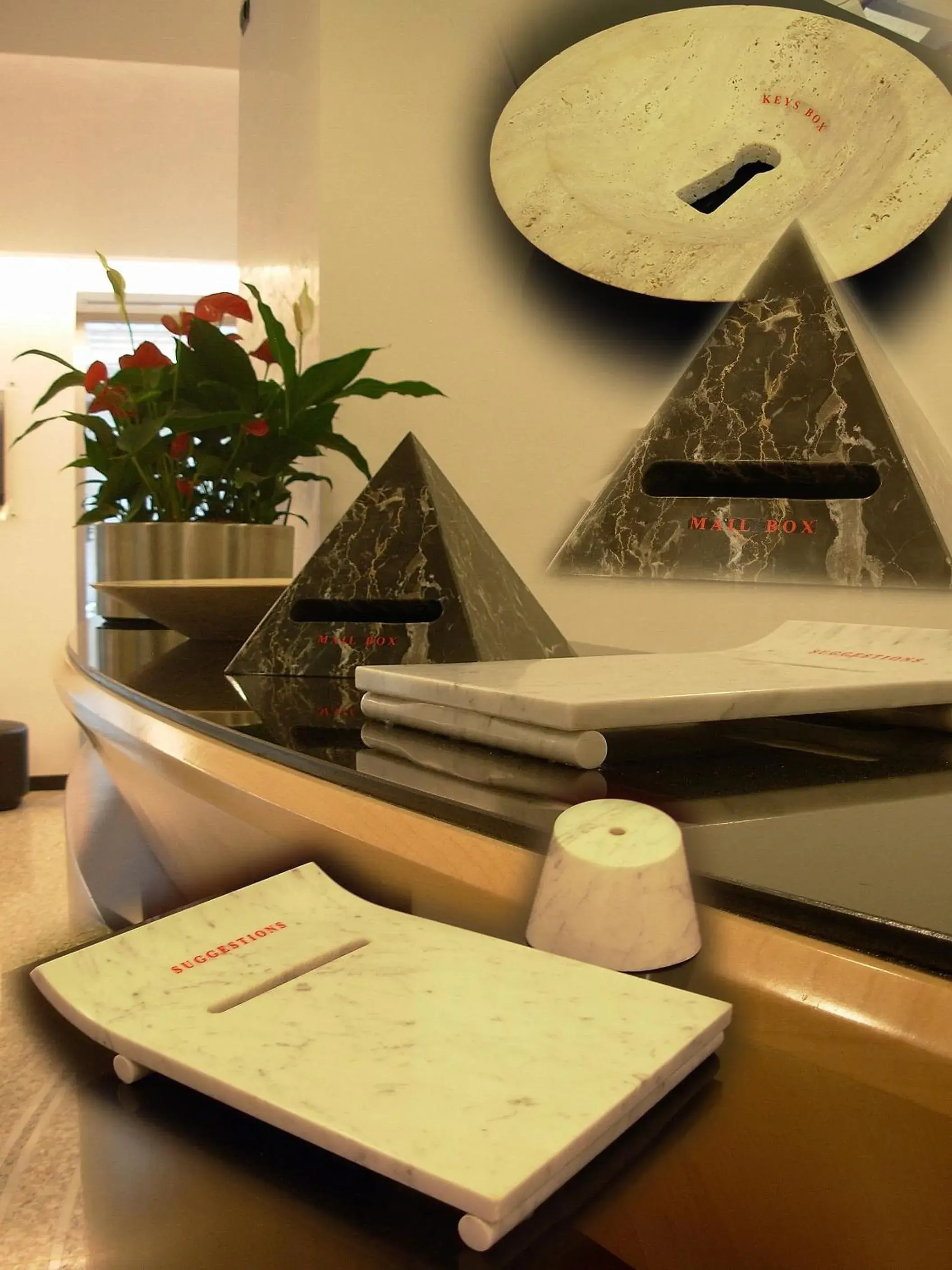 Lobby or reception in Hotel Genova Lobby or reception in Hotel Genova