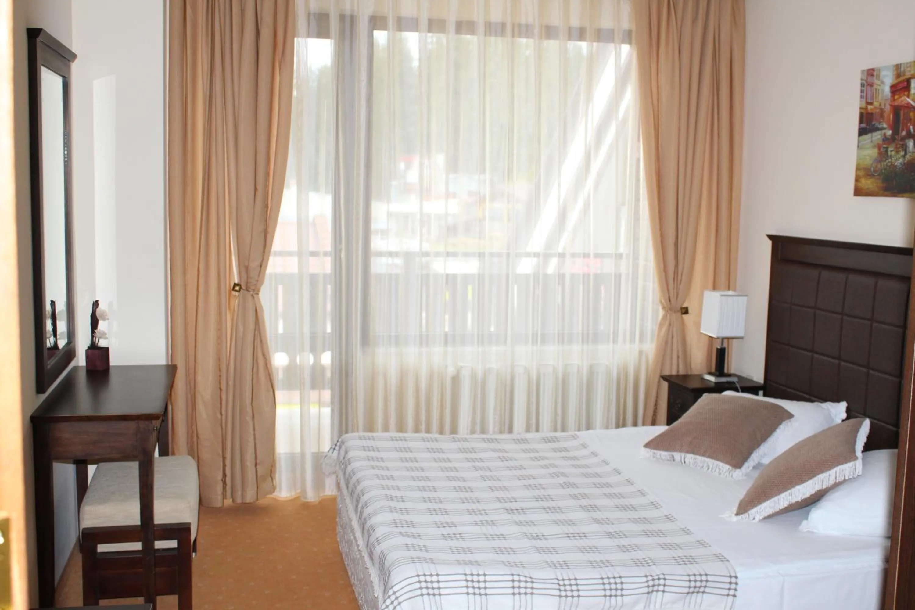 Bed in Spider House Aparthotel