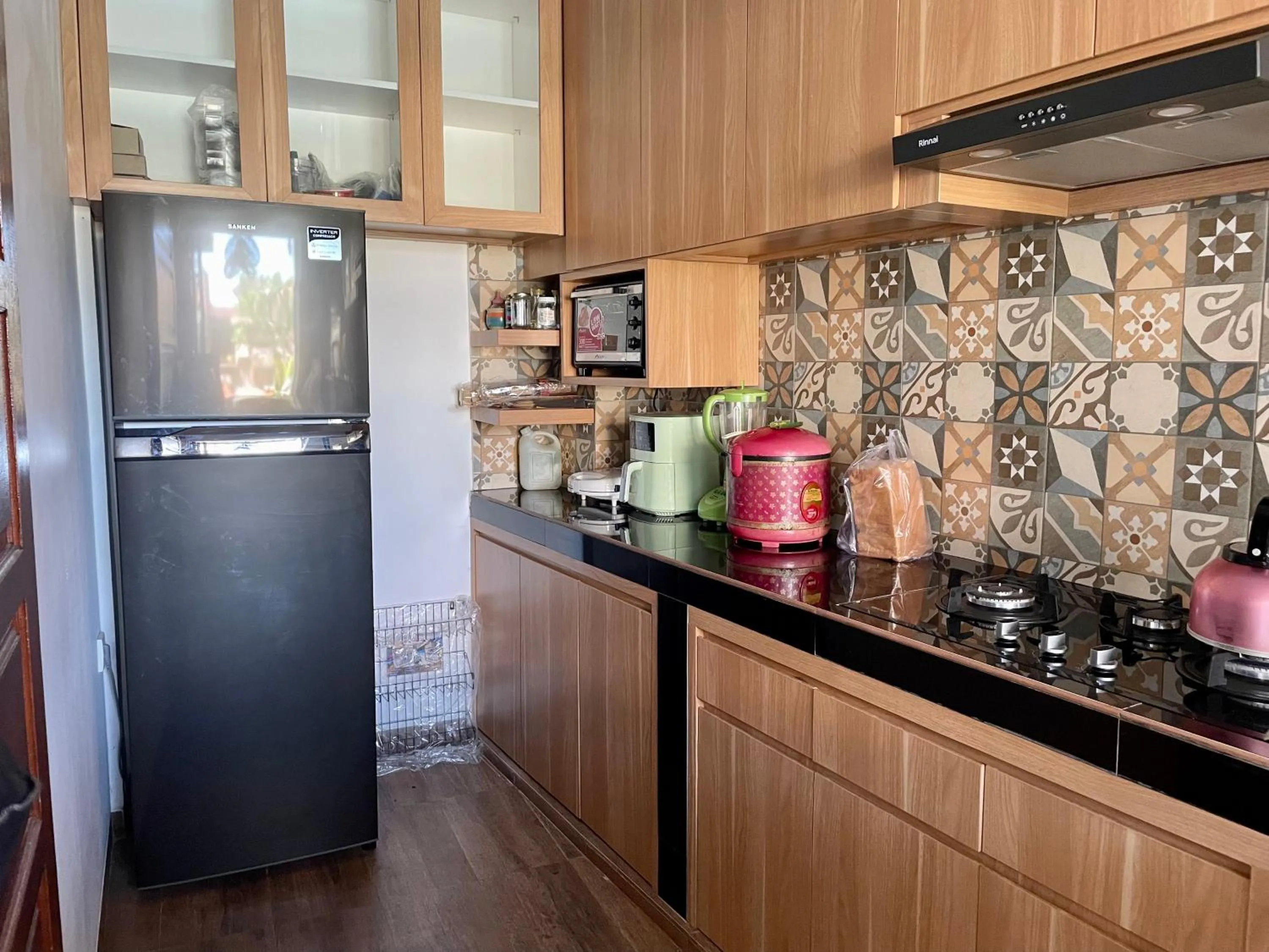 Kitchen or kitchenette in Sari Murni