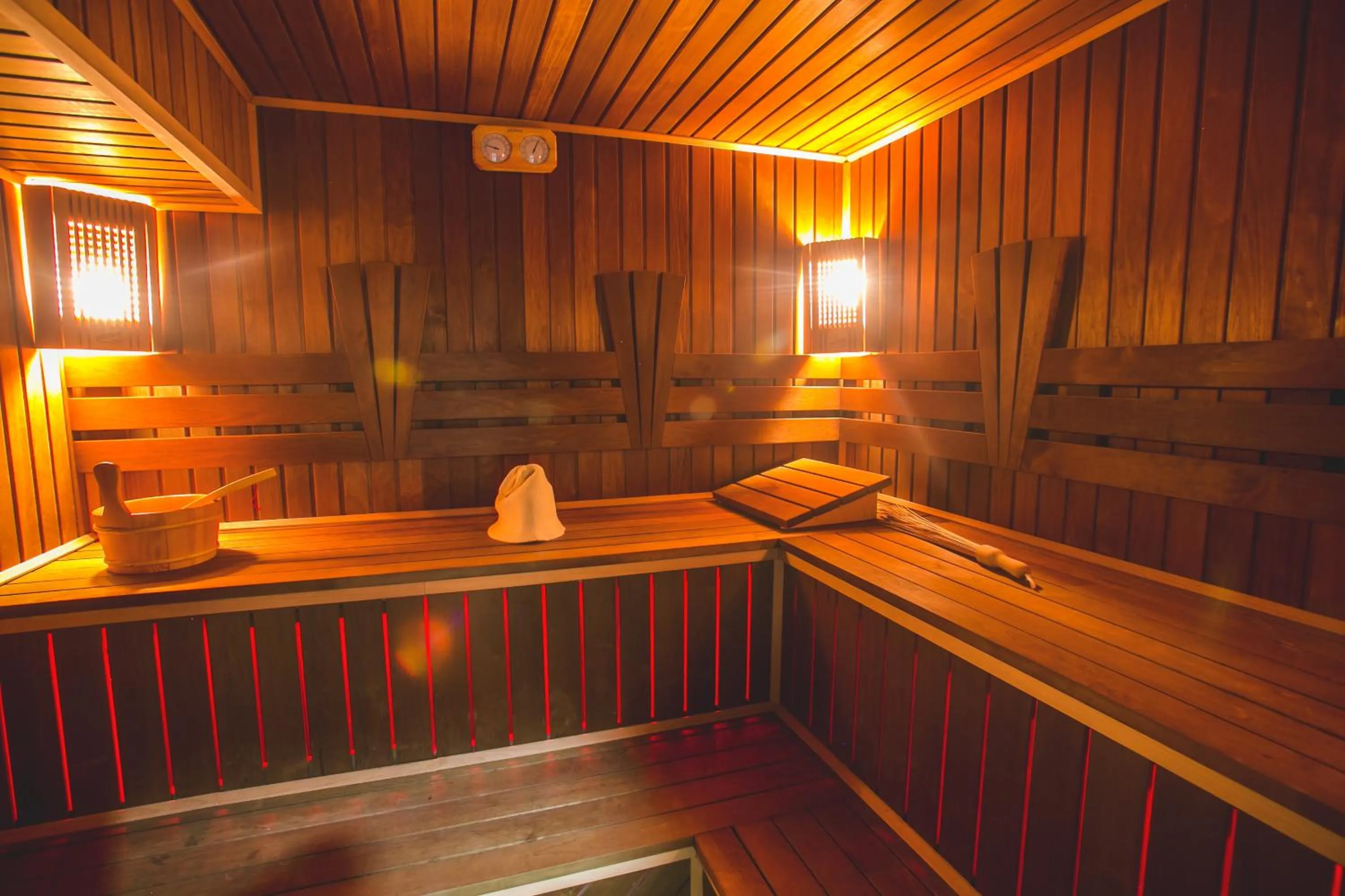 Spa and wellness centre/facilities in Emerald Hotel Baku