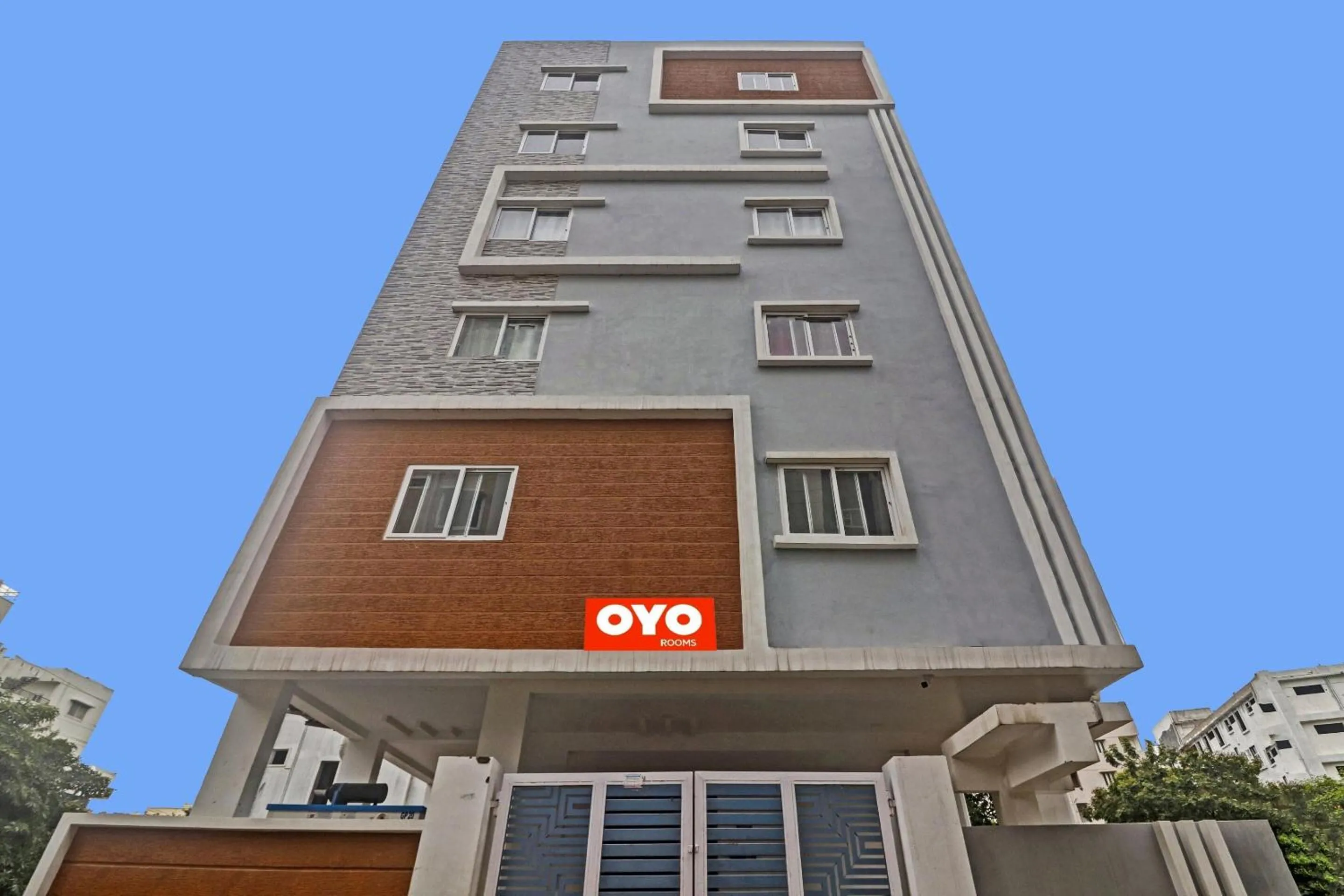 Facade/entrance in Super Hotel O Qualia Pride Financial District