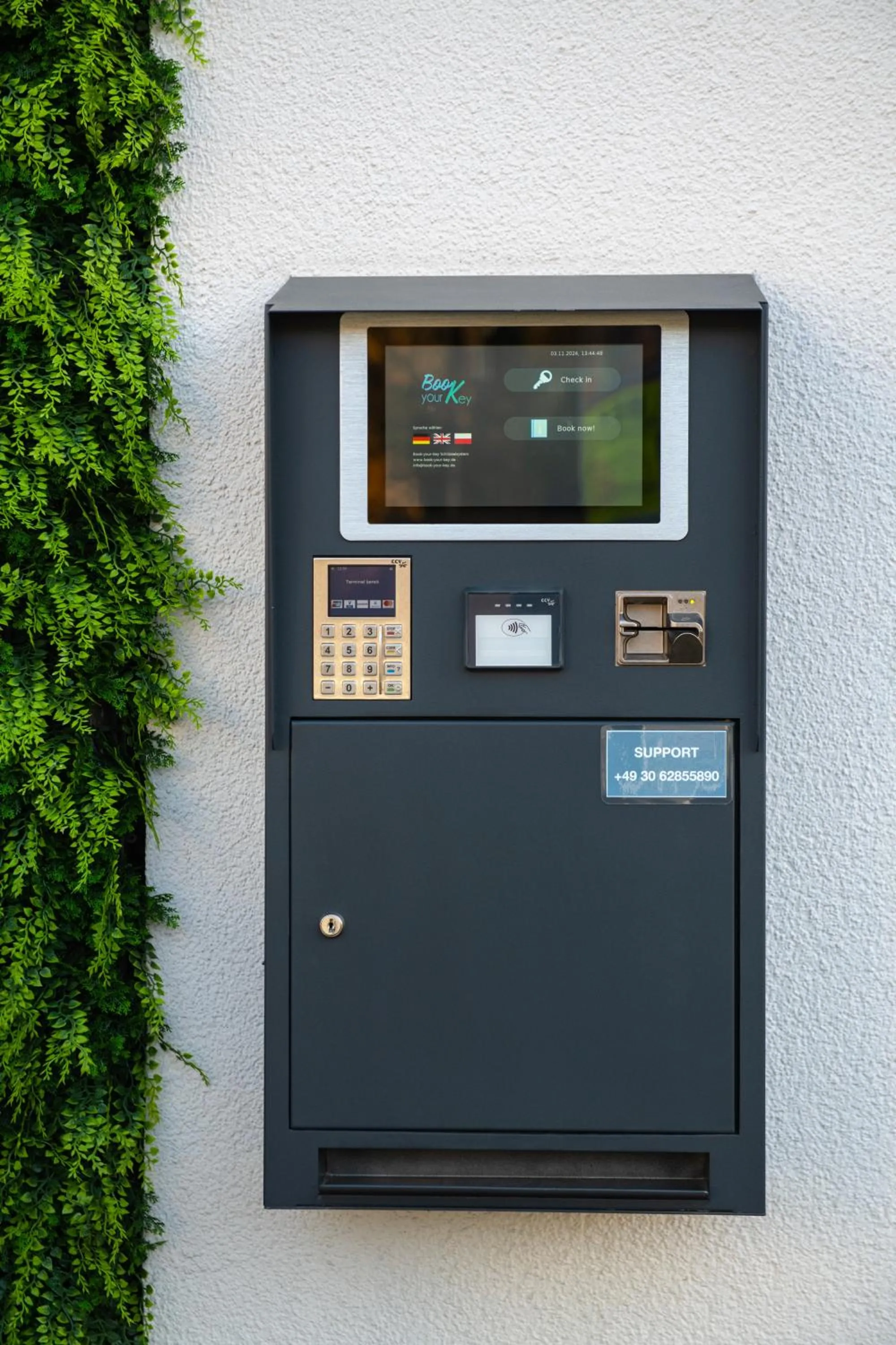 safe in Hotel Alex Berlin