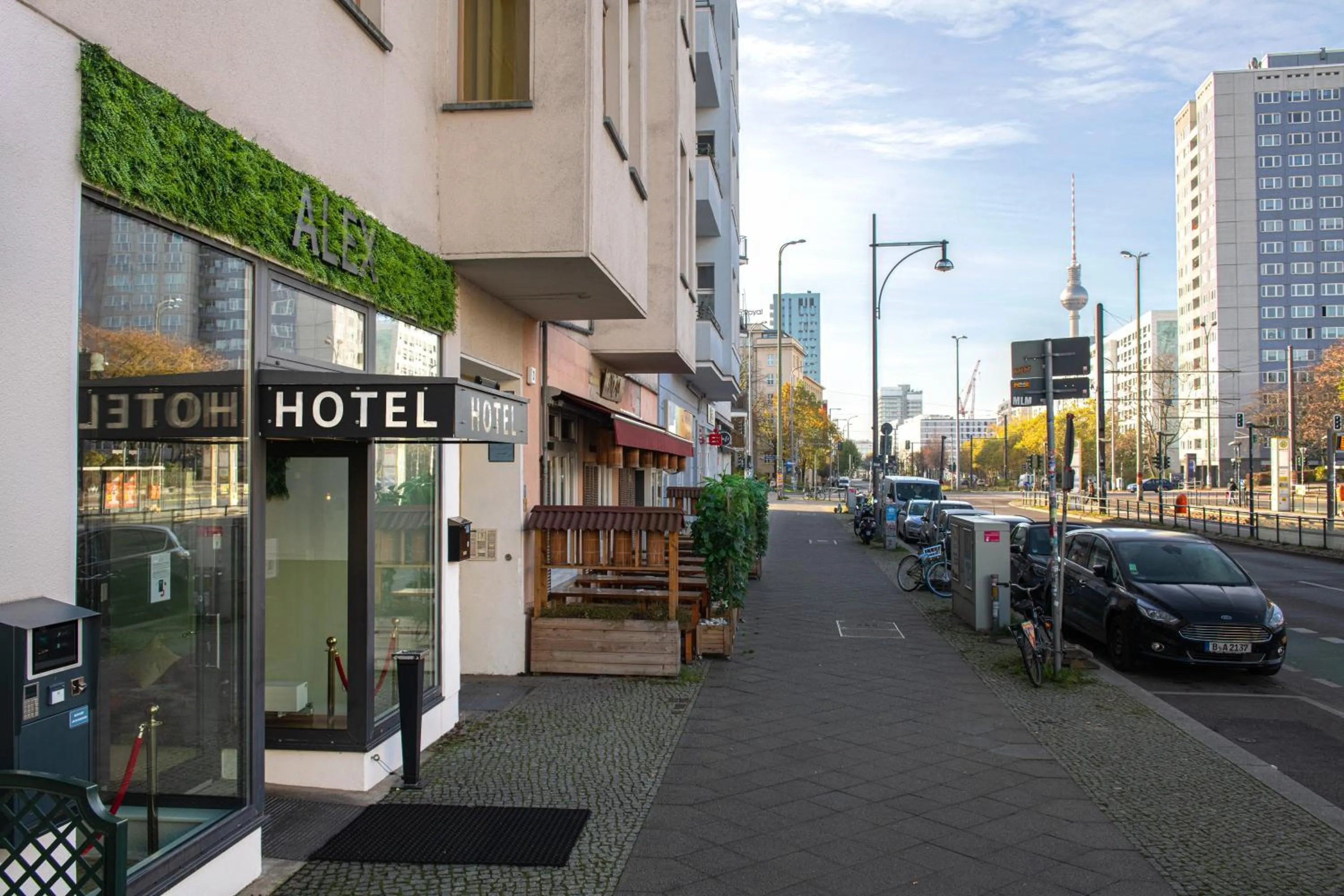 Property building in Hotel Alex Berlin