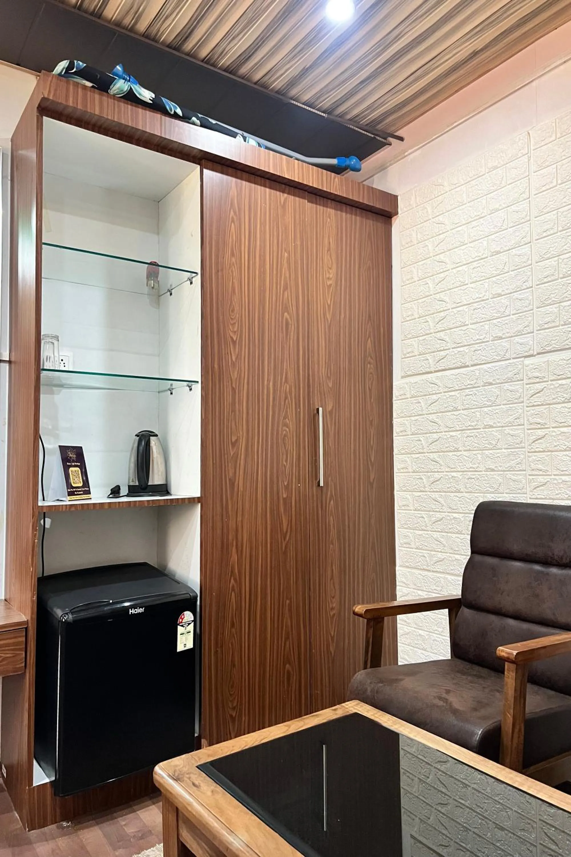 Photo of the whole room in Hotel Sultan Residency