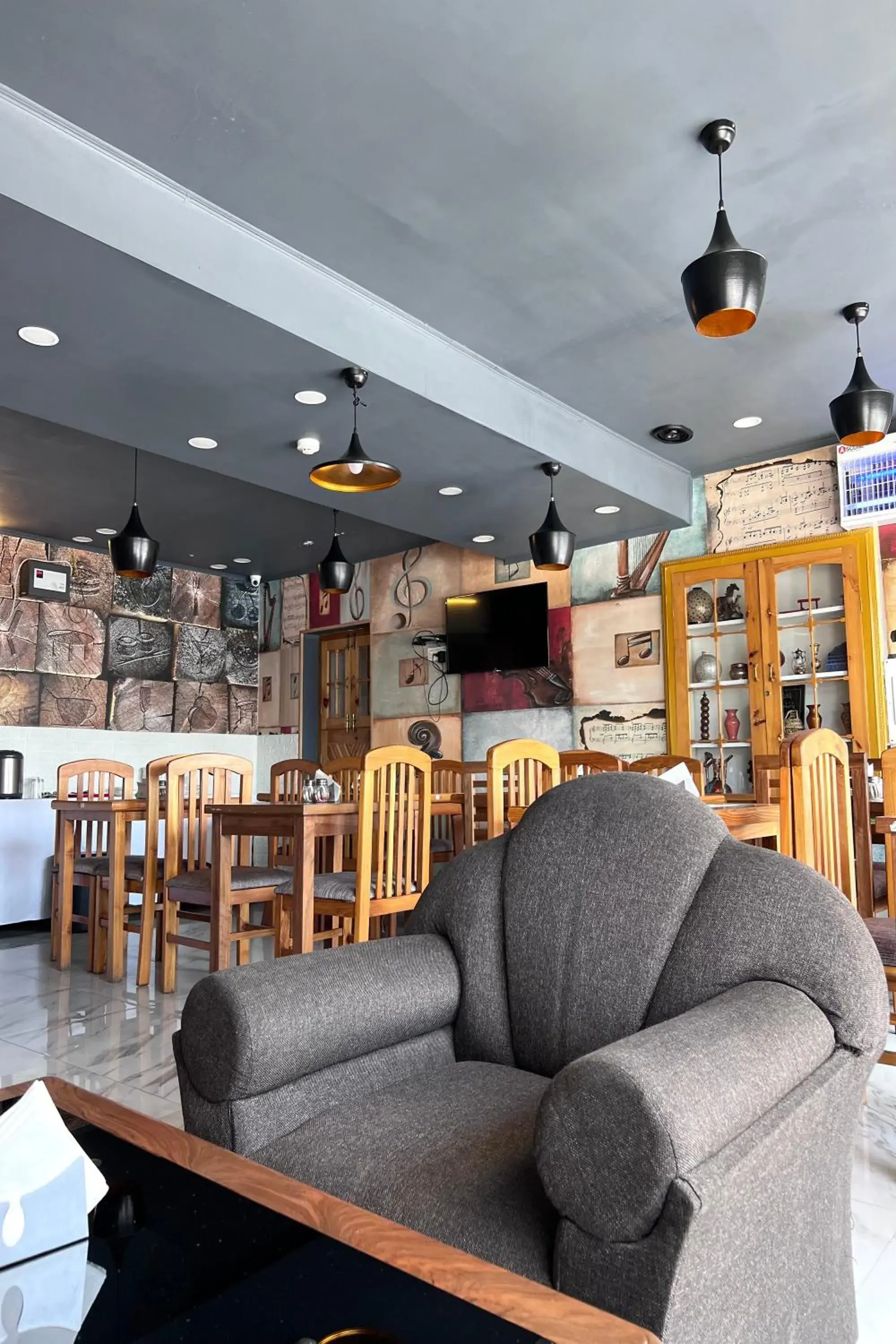 Restaurant/places to eat in Hotel Sultan Residency Restaurant/places to eat in Hotel Sultan Residency