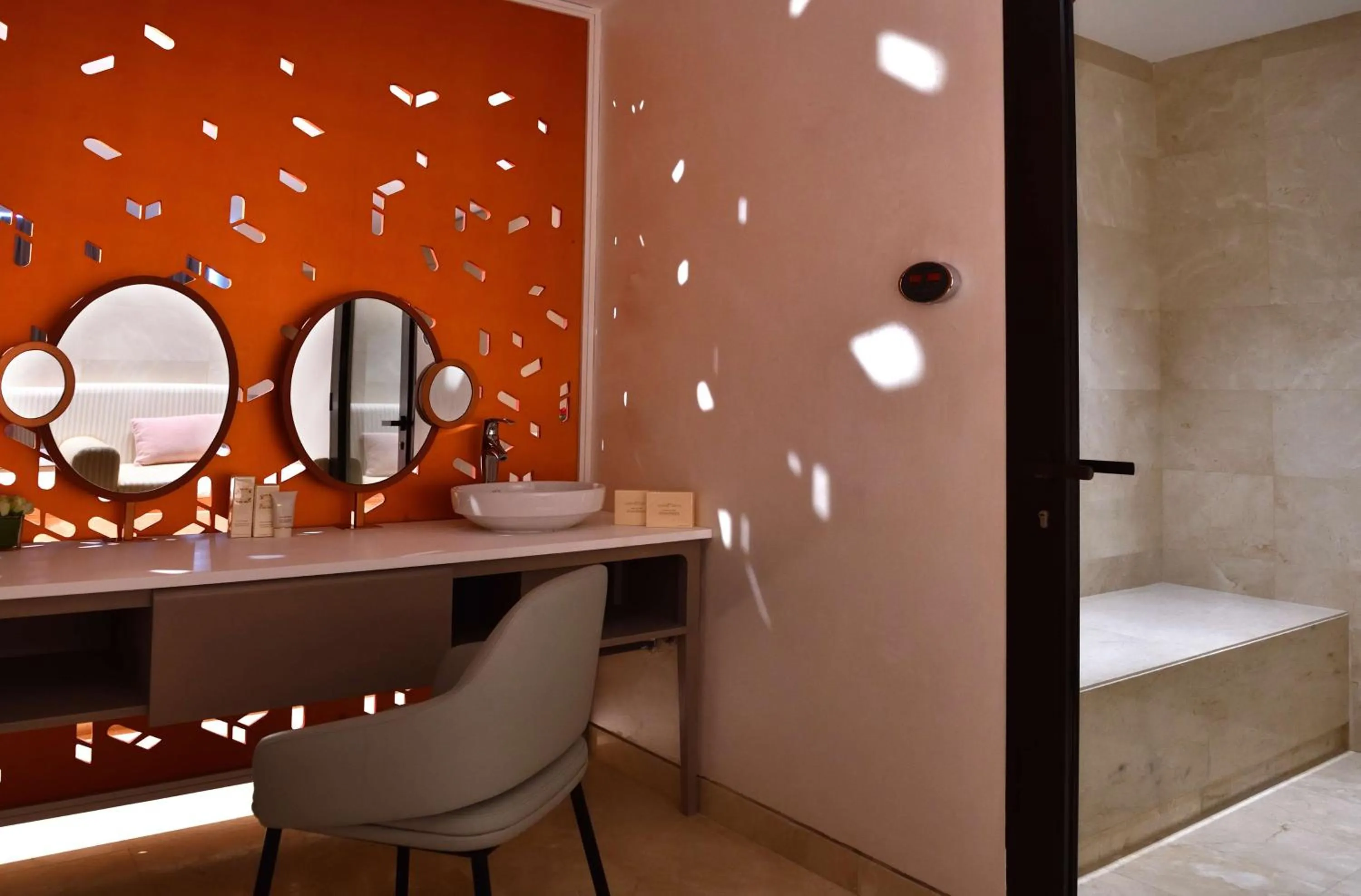 Spa and wellness centre/facilities, Bed in Hilton Taghazout Bay Beach Resort & Spa