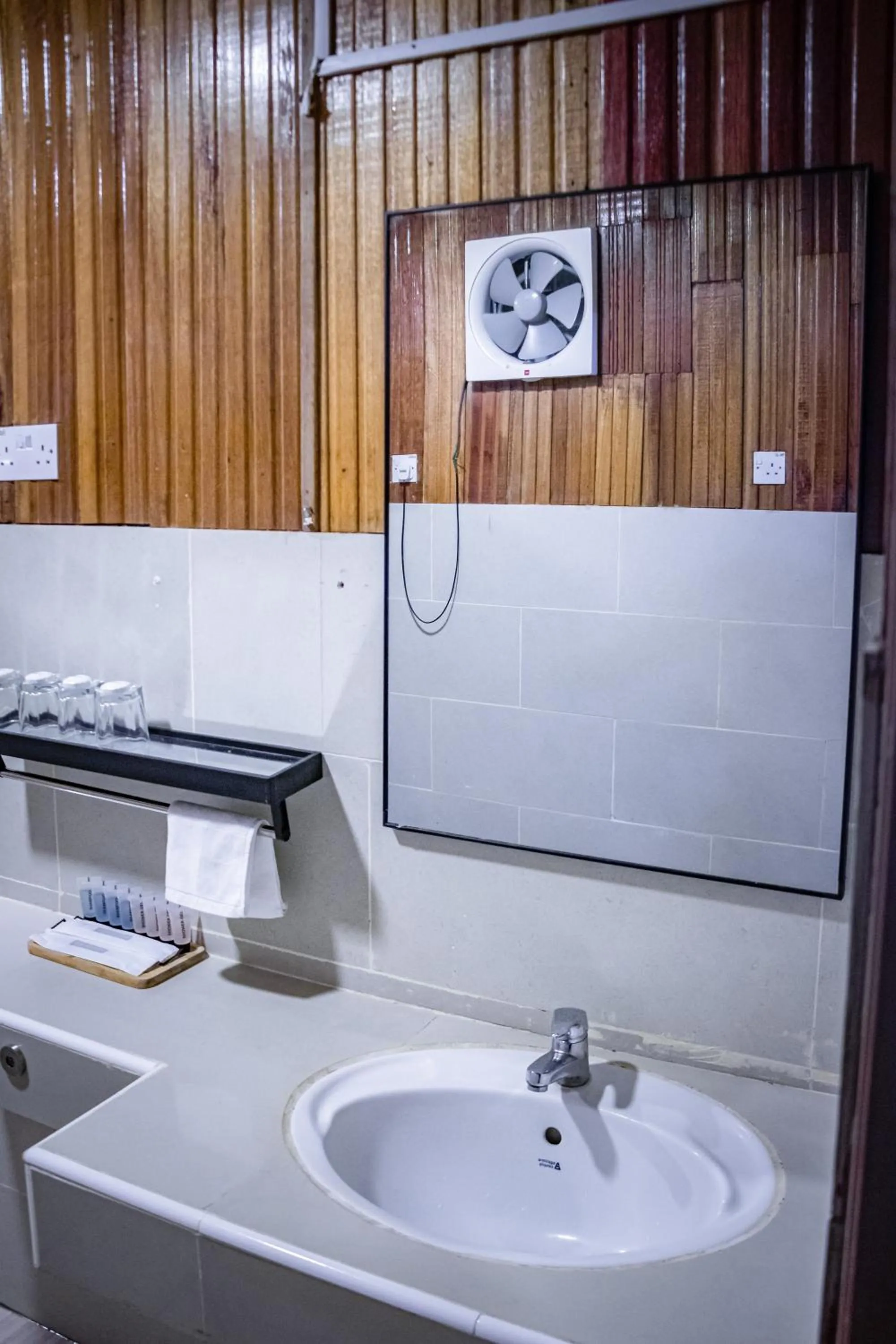 Bathroom in Timba Garden FREE TOWN AND JETTY TRANSPORT