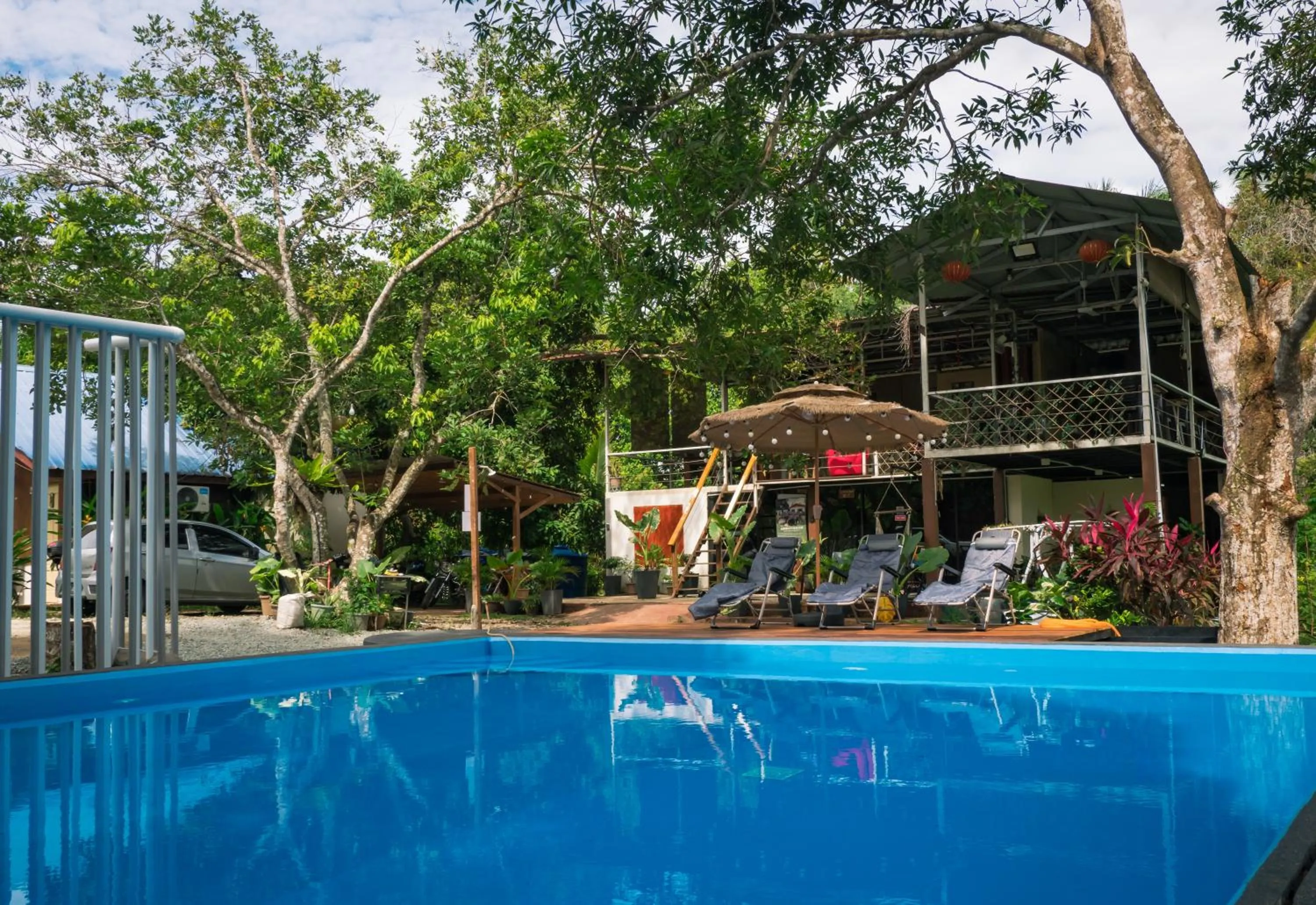 Timba Garden FREE TOWN AND JETTY TRANSPORT