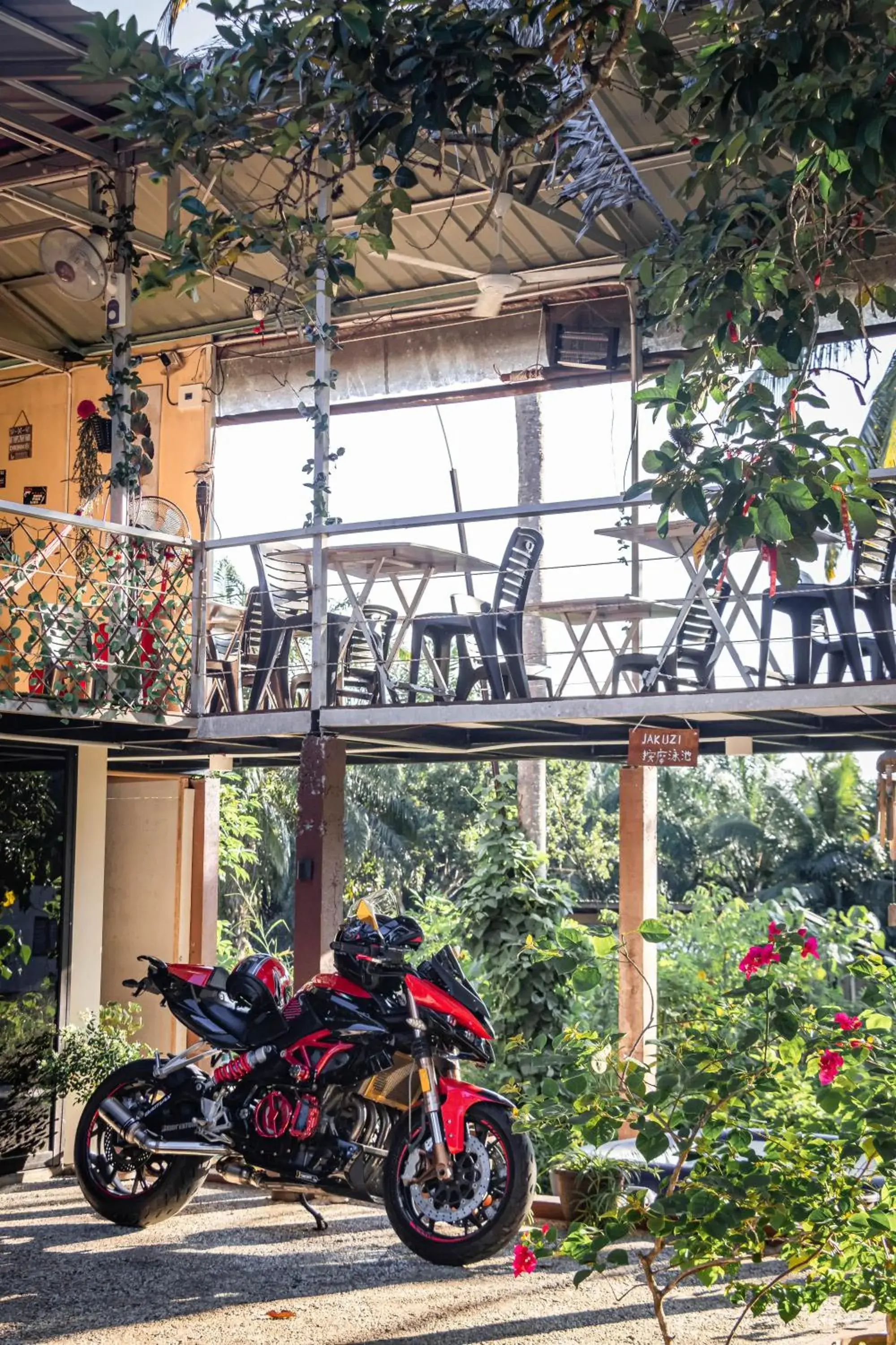 Restaurant/places to eat in Timba Garden FREE TOWN AND JETTY TRANSPORT Restaurant/places to eat in Timba Garden FREE TOWN AND JETTY TRANSPORT