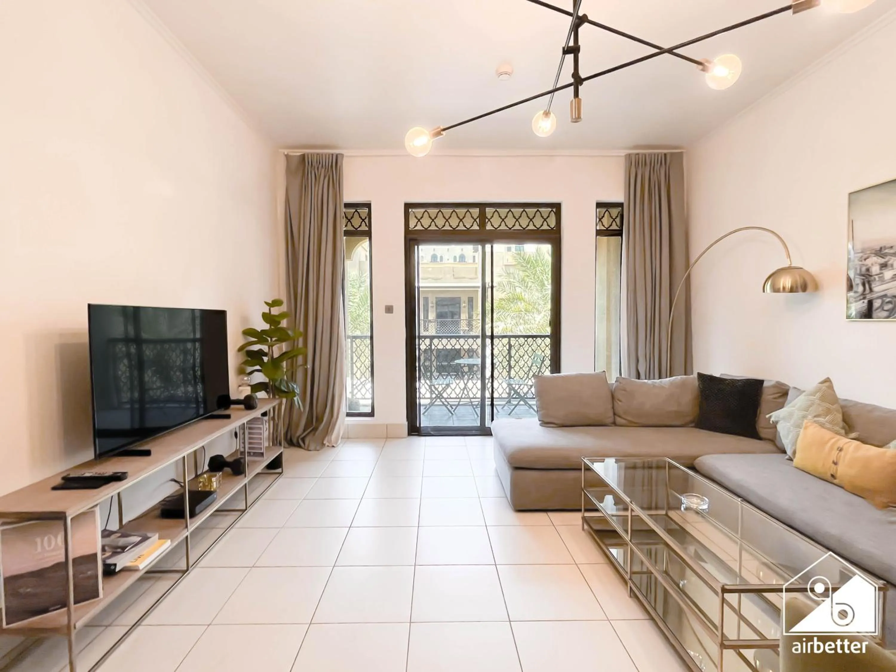 Luxury 2Bedroom in Dubai Old Town with Burj View