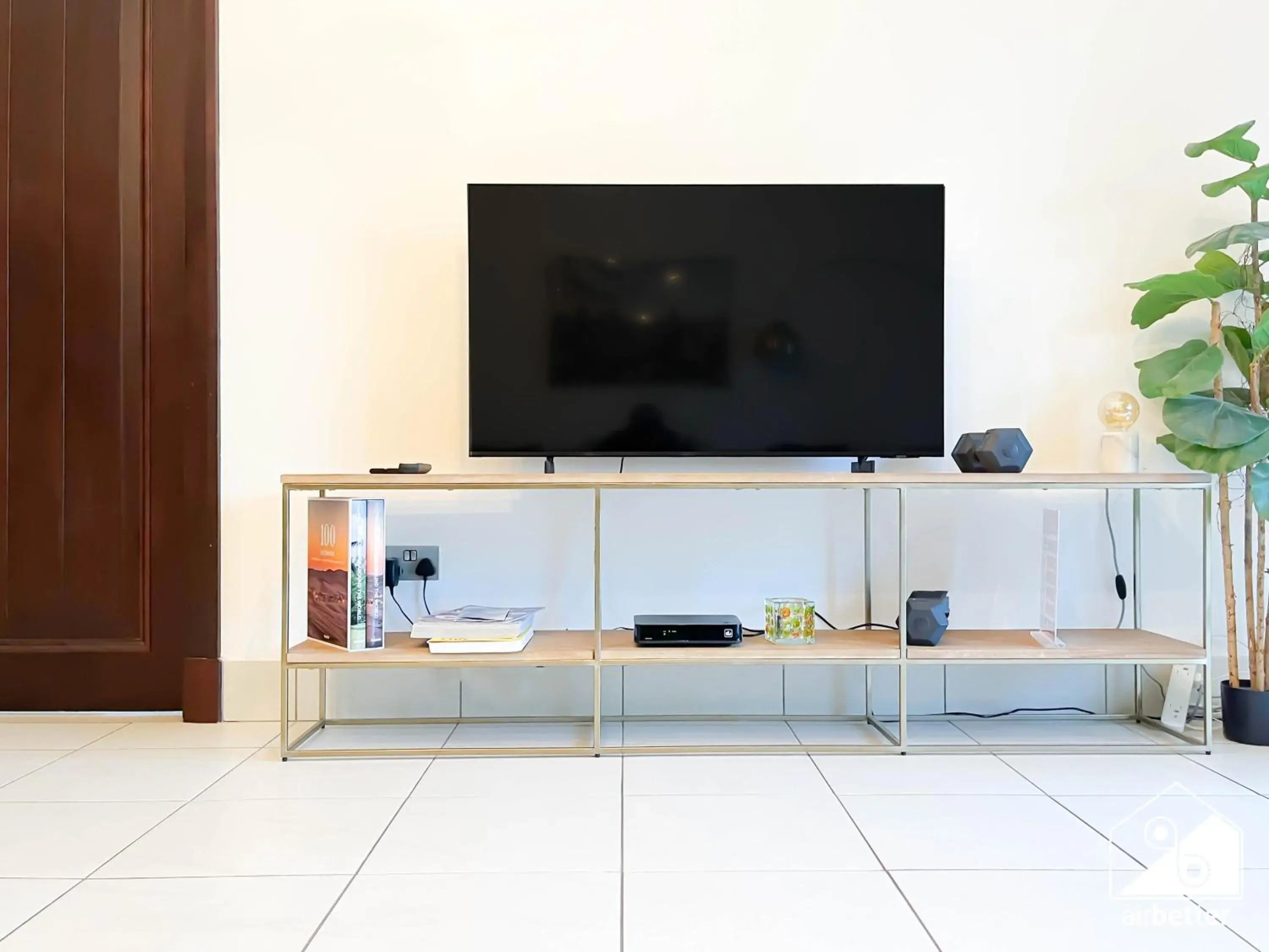 Luxury 2Bedroom in Dubai Old Town with Burj View Luxury 2Bedroom in Dubai Old Town with Burj View