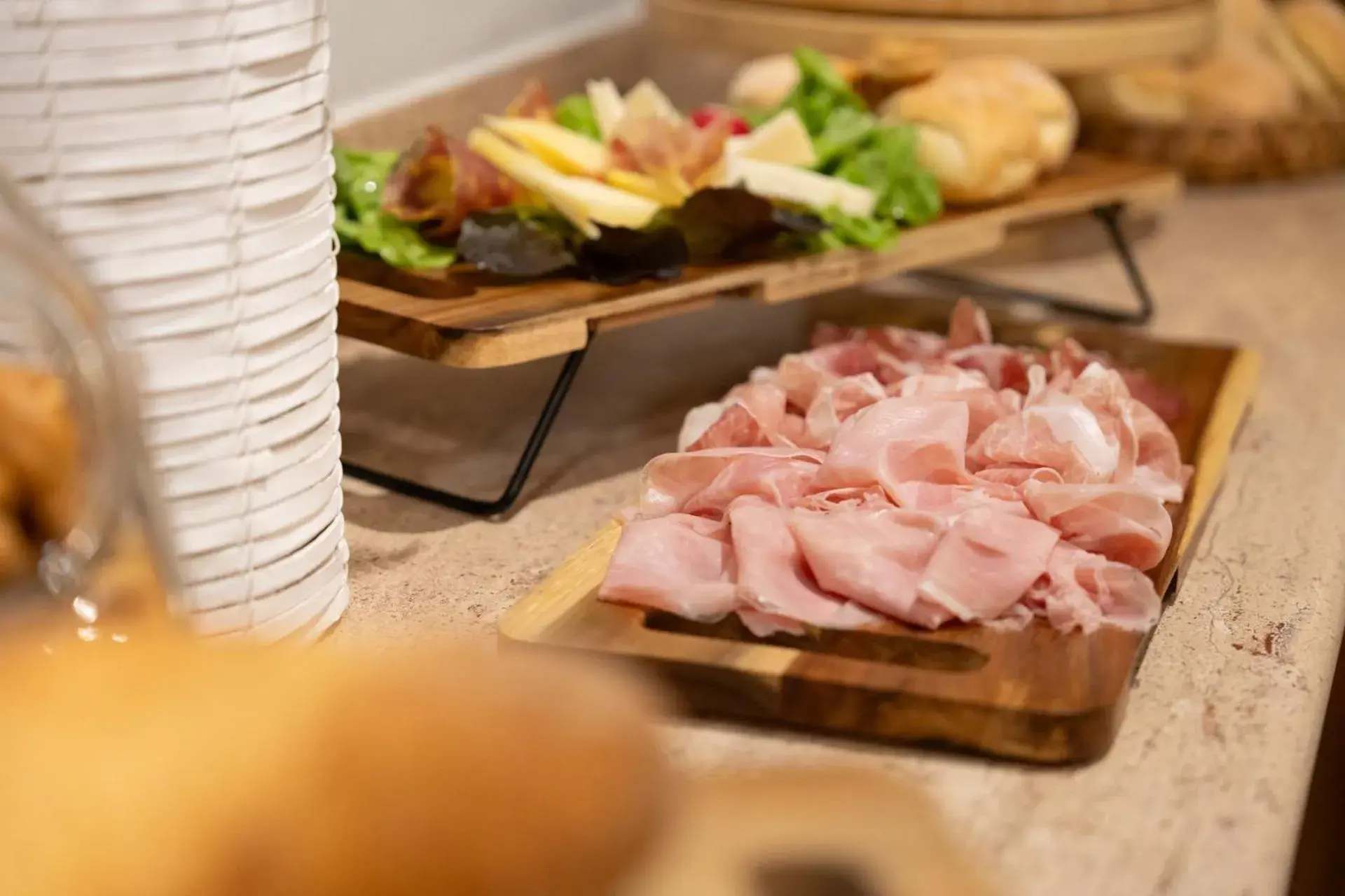 Restaurant/places to eat in Cristal Palace Hotel Restaurant/places to eat in Cristal Palace Hotel