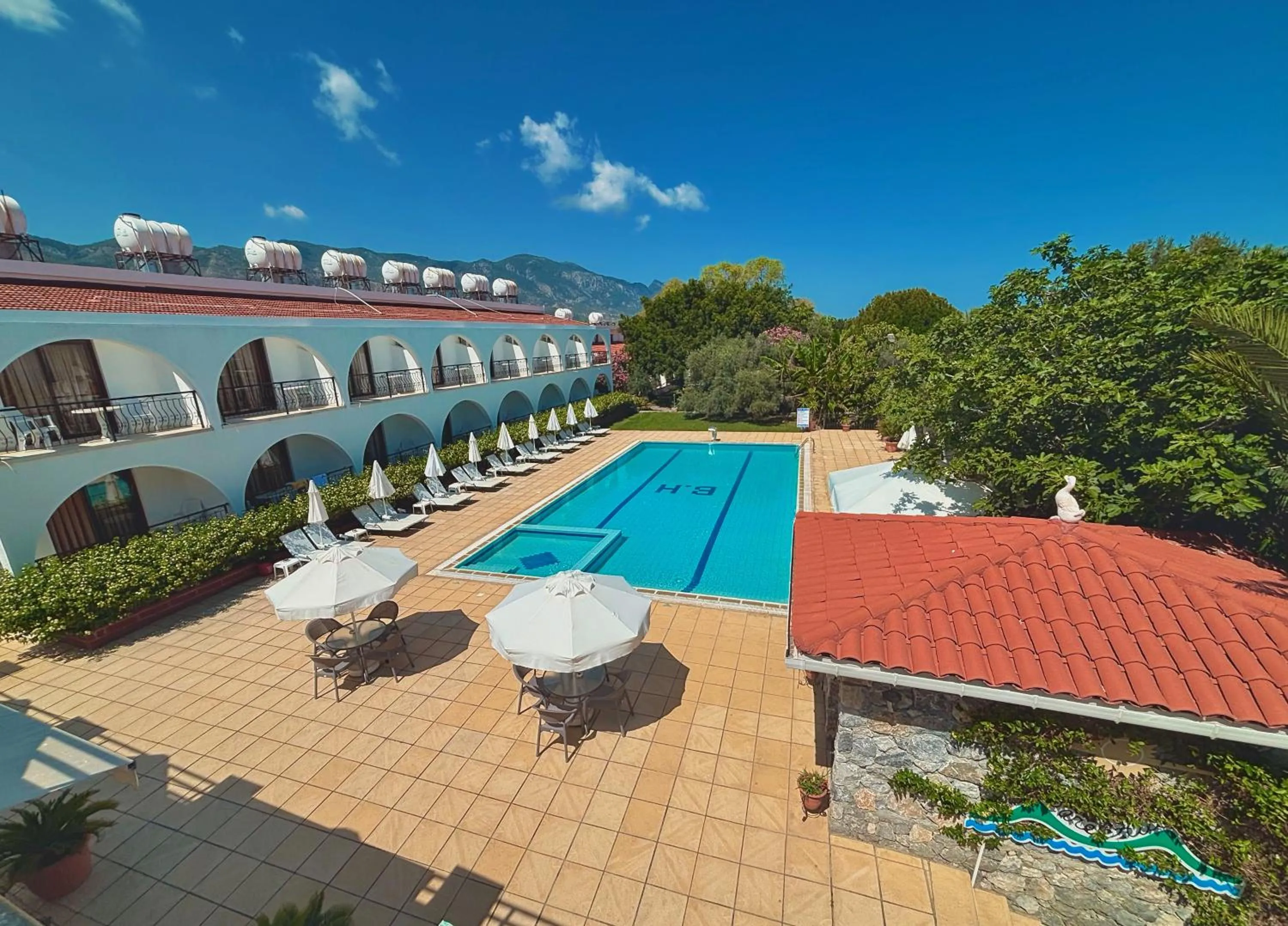 Bare Hill Holiday Apartments