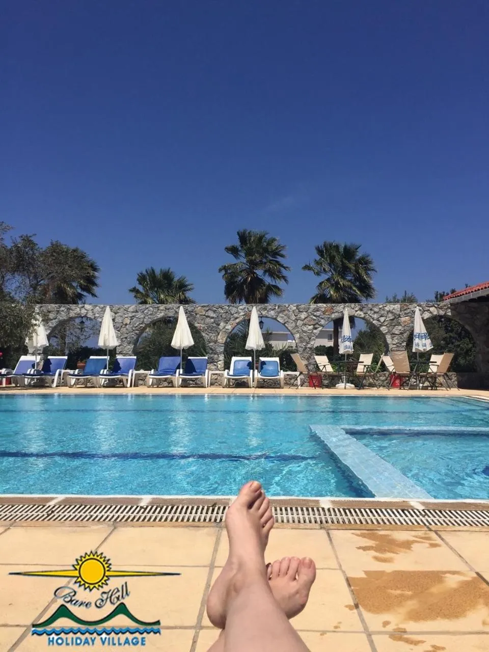 Swimming pool in Bare Hill Holiday Apartments