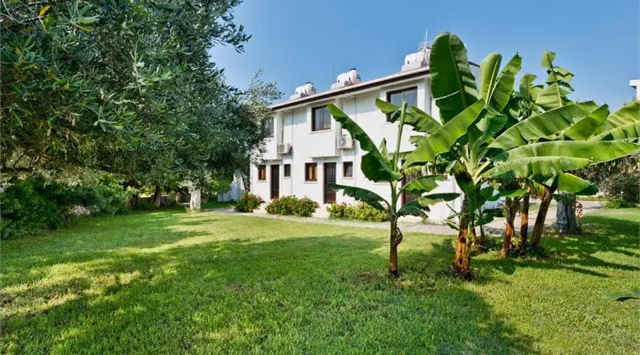 Property building in Bare Hill Holiday Apartments Property building in Bare Hill Holiday Apartments