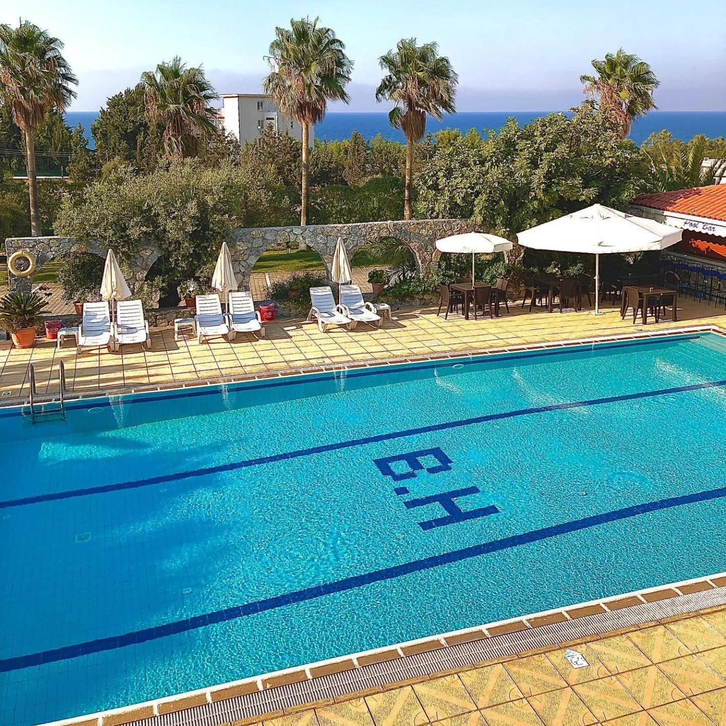 Pool view in Bare Hill Holiday Apartments