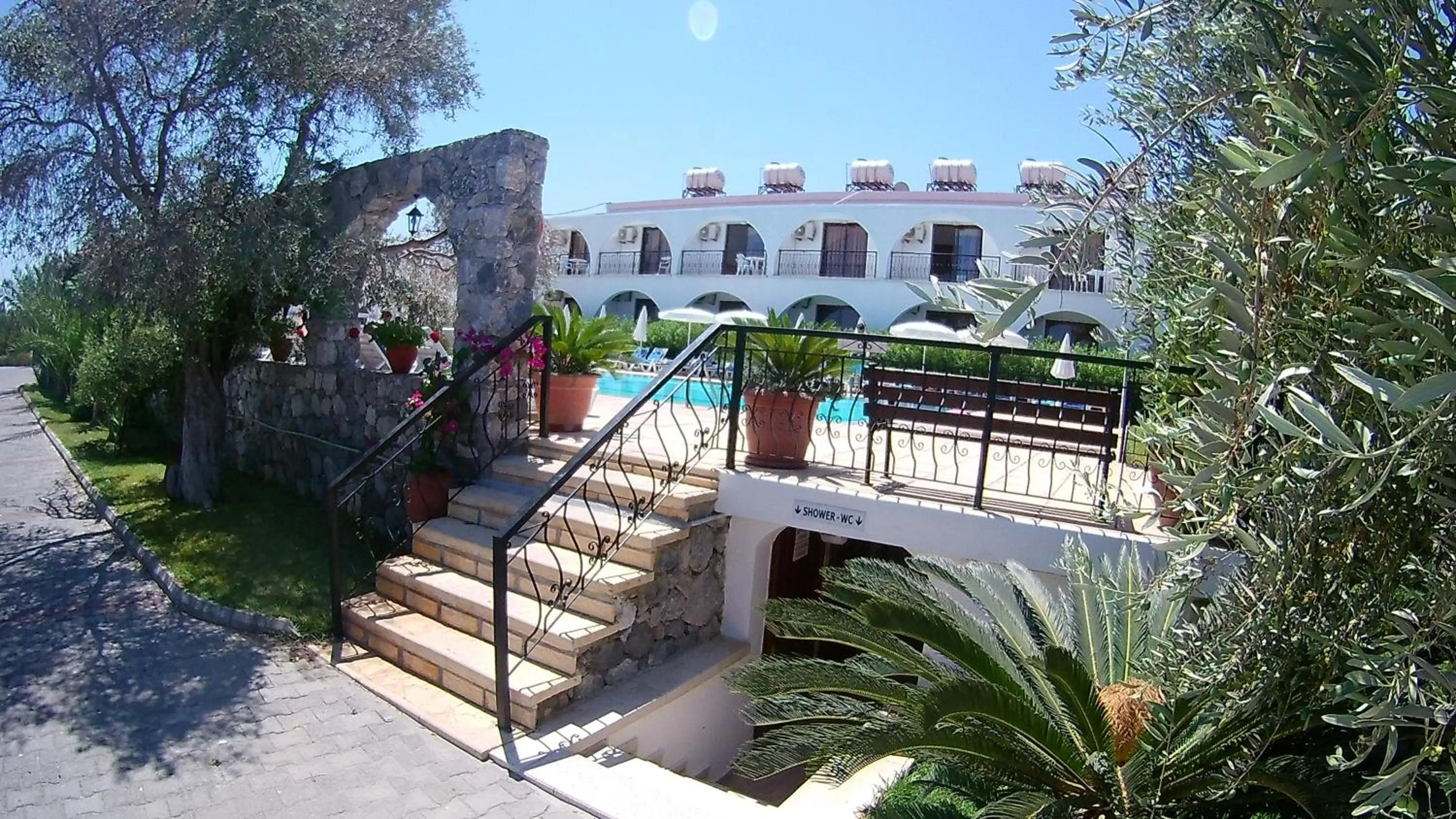 Property building in Bare Hill Holiday Apartments