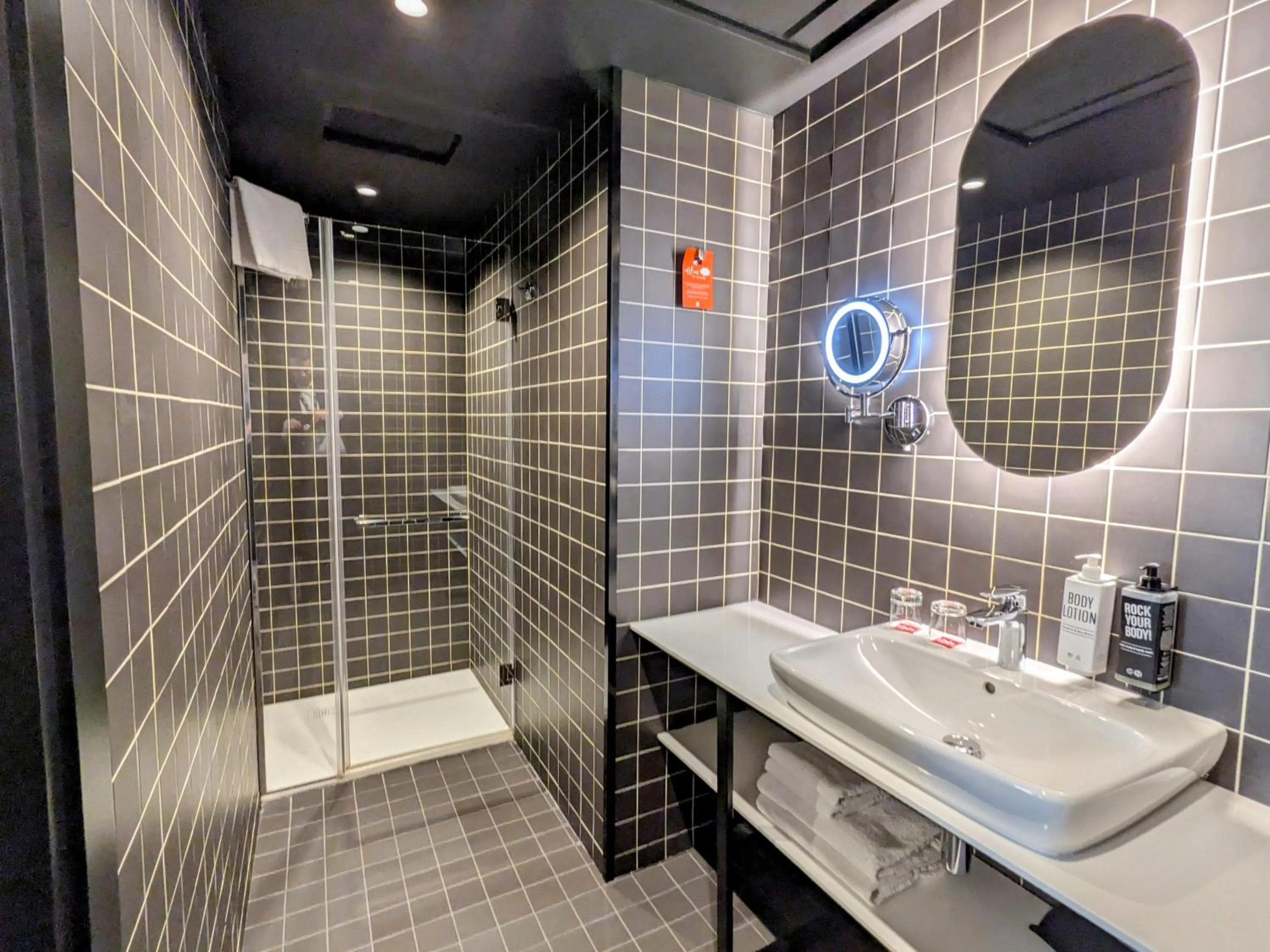 Bathroom in ibis Lviv Center