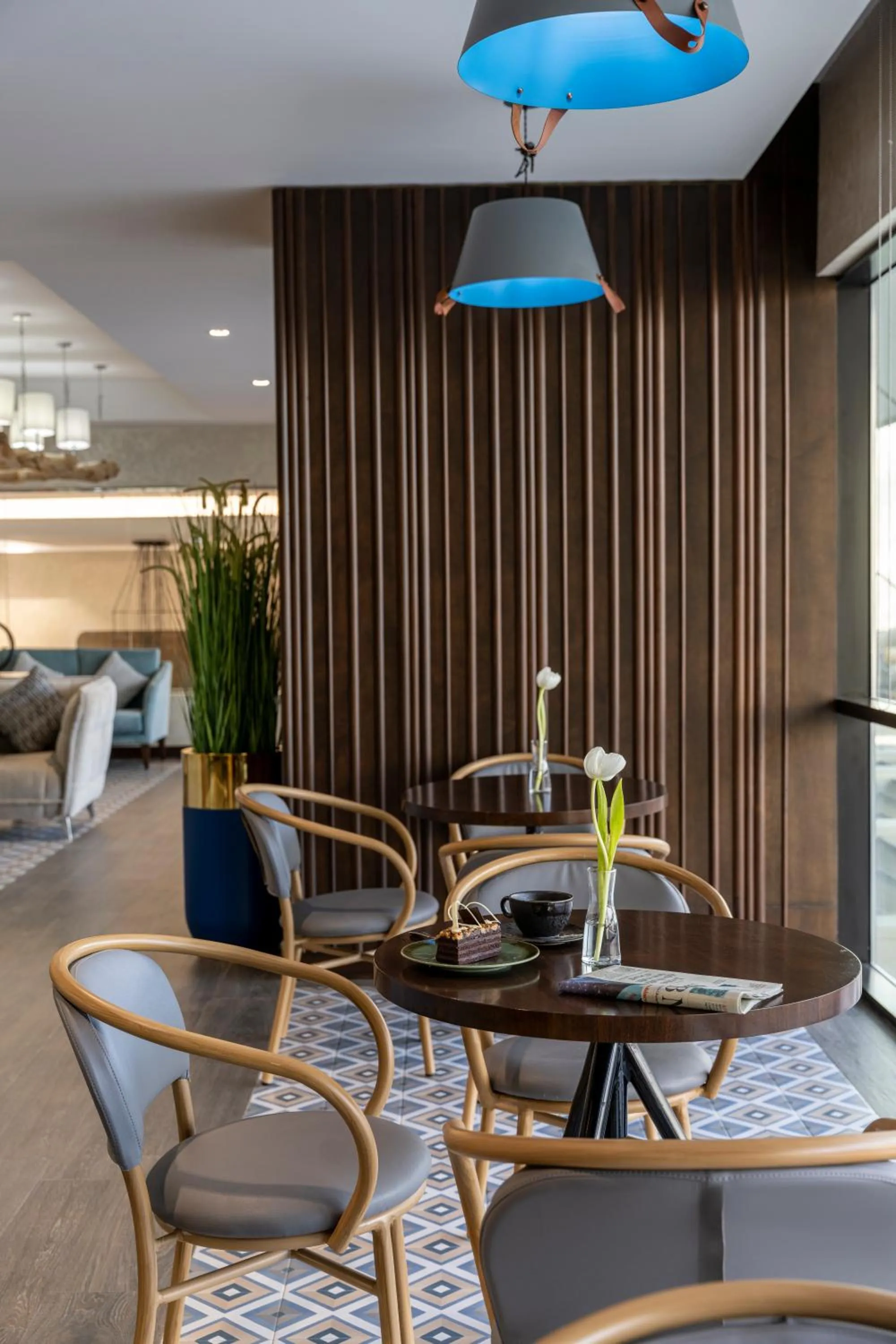 Lobby or reception in Novotel Makkah Thakher City