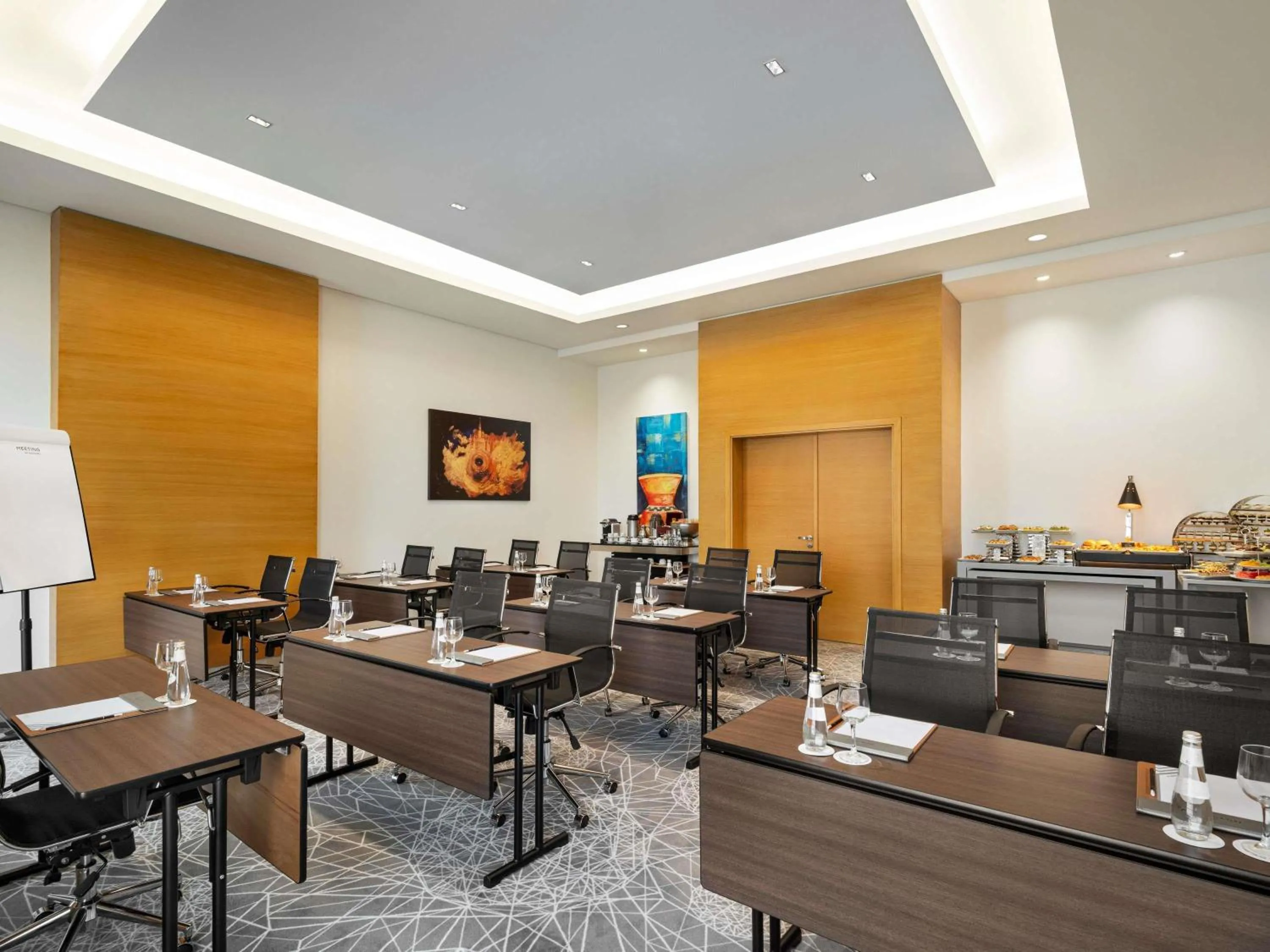 Meeting/conference room in Novotel Makkah Thakher City