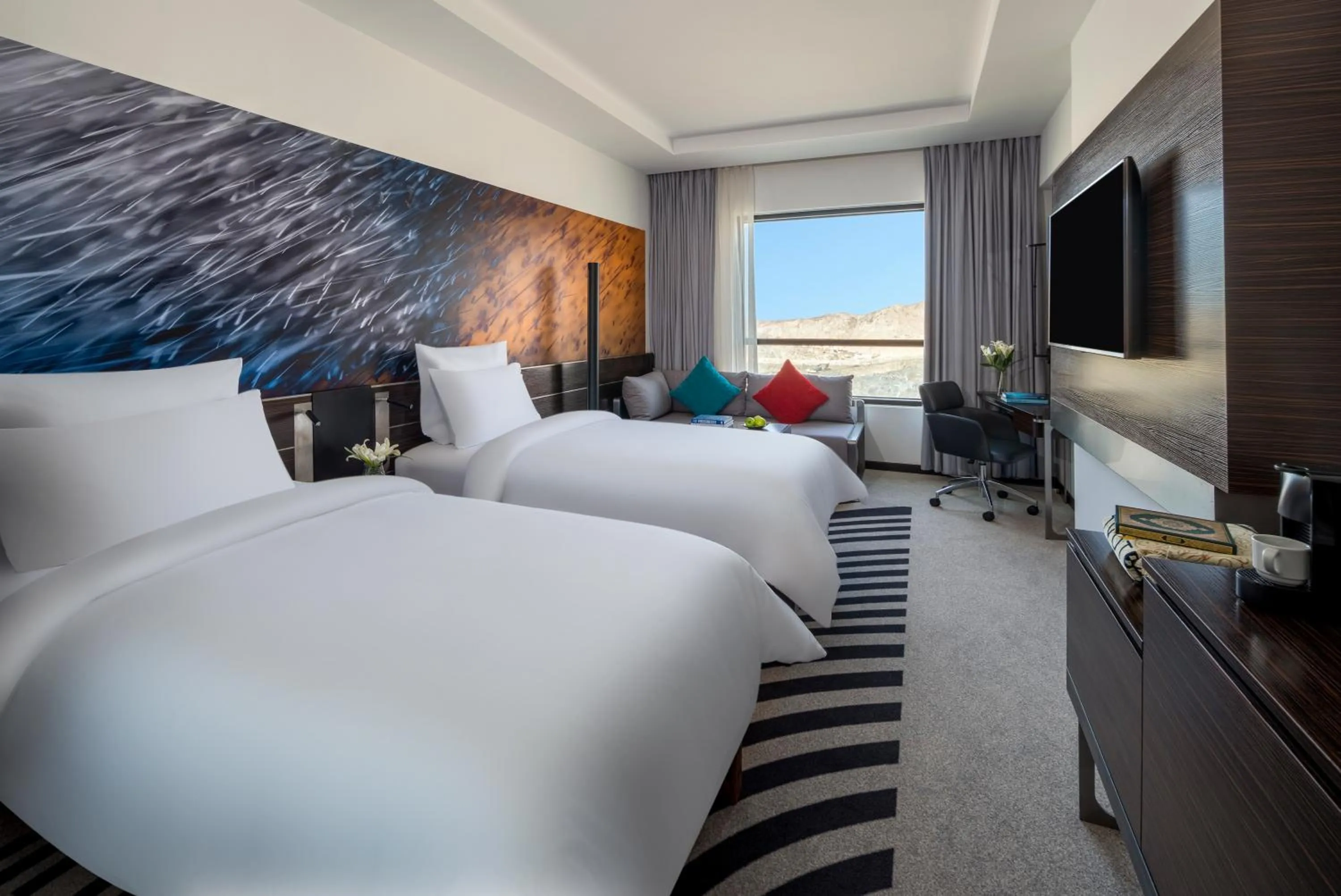 Photo of the whole room, Bed in Novotel Makkah Thakher City