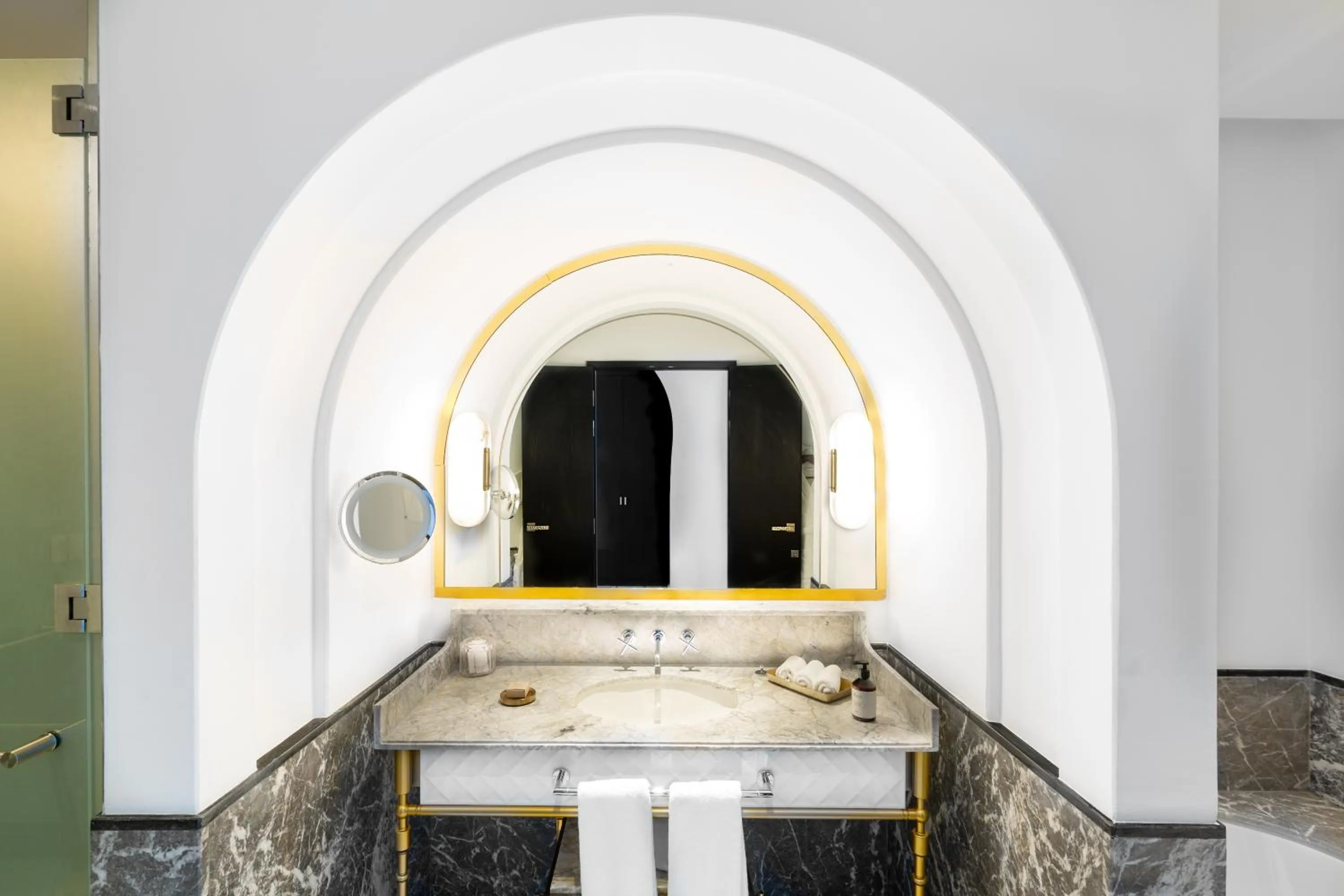 Bathroom in Fairmont La Marina Rabat Sale Hotel