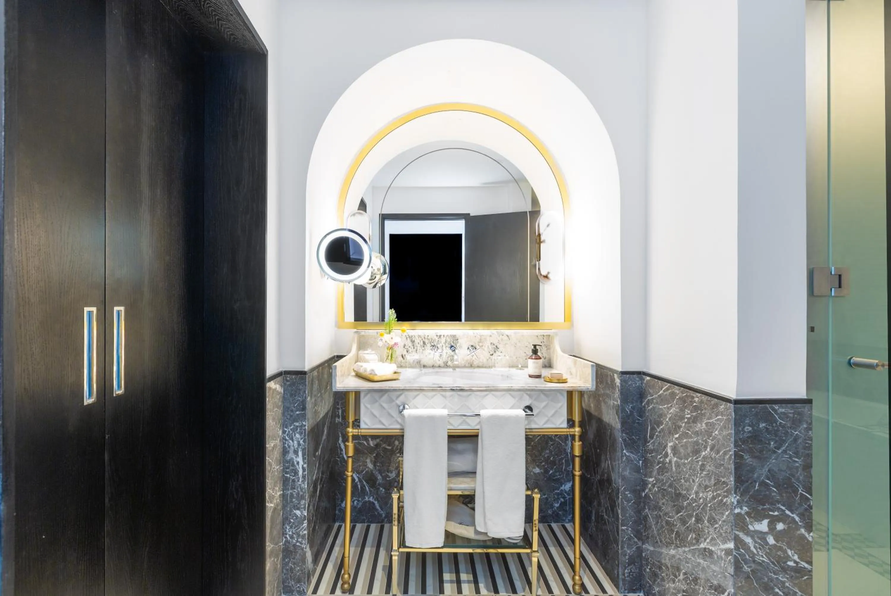 Bathroom in Fairmont La Marina Rabat Sale Hotel