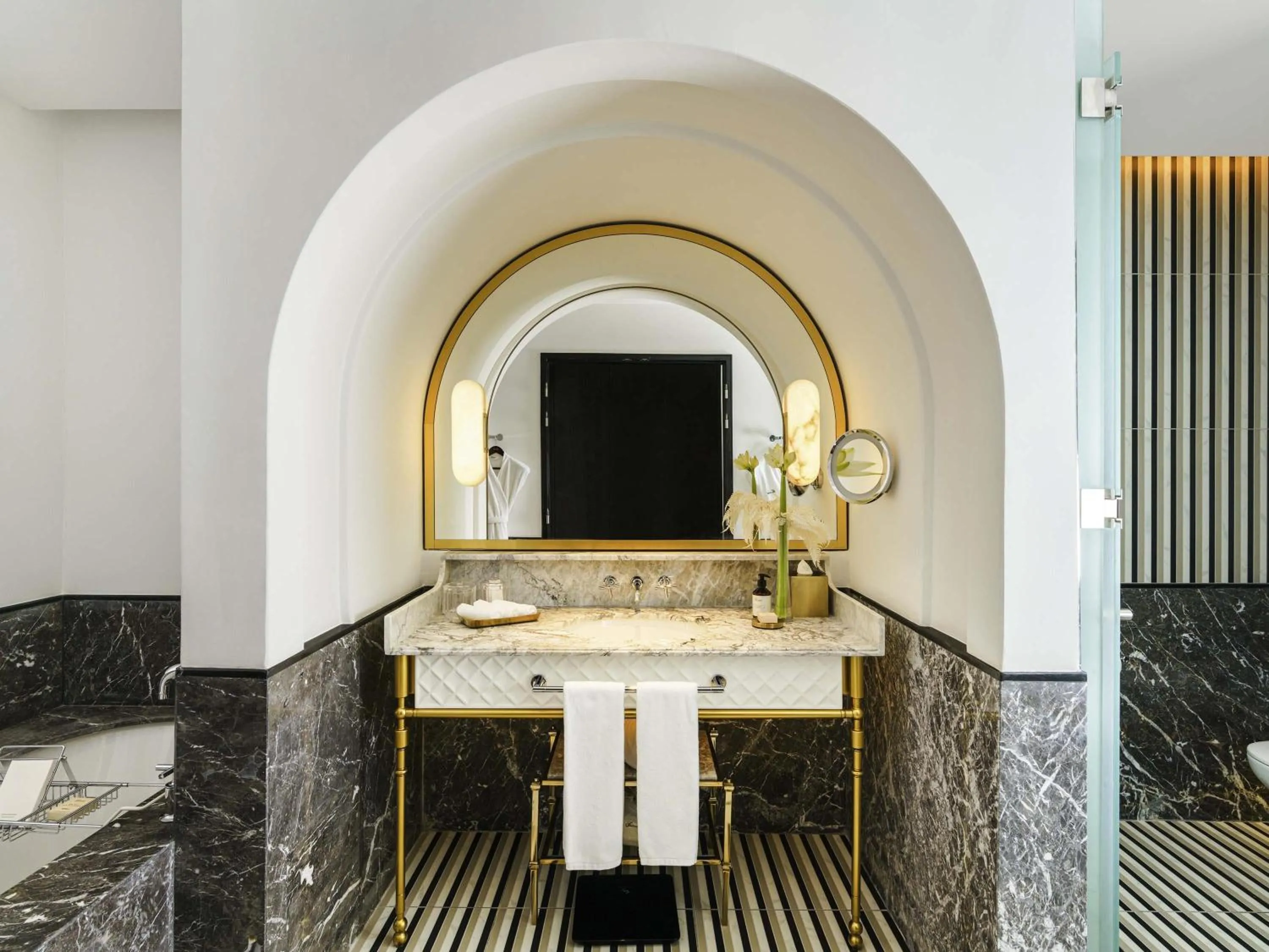 Bedroom in Fairmont La Marina Rabat Sale Hotel