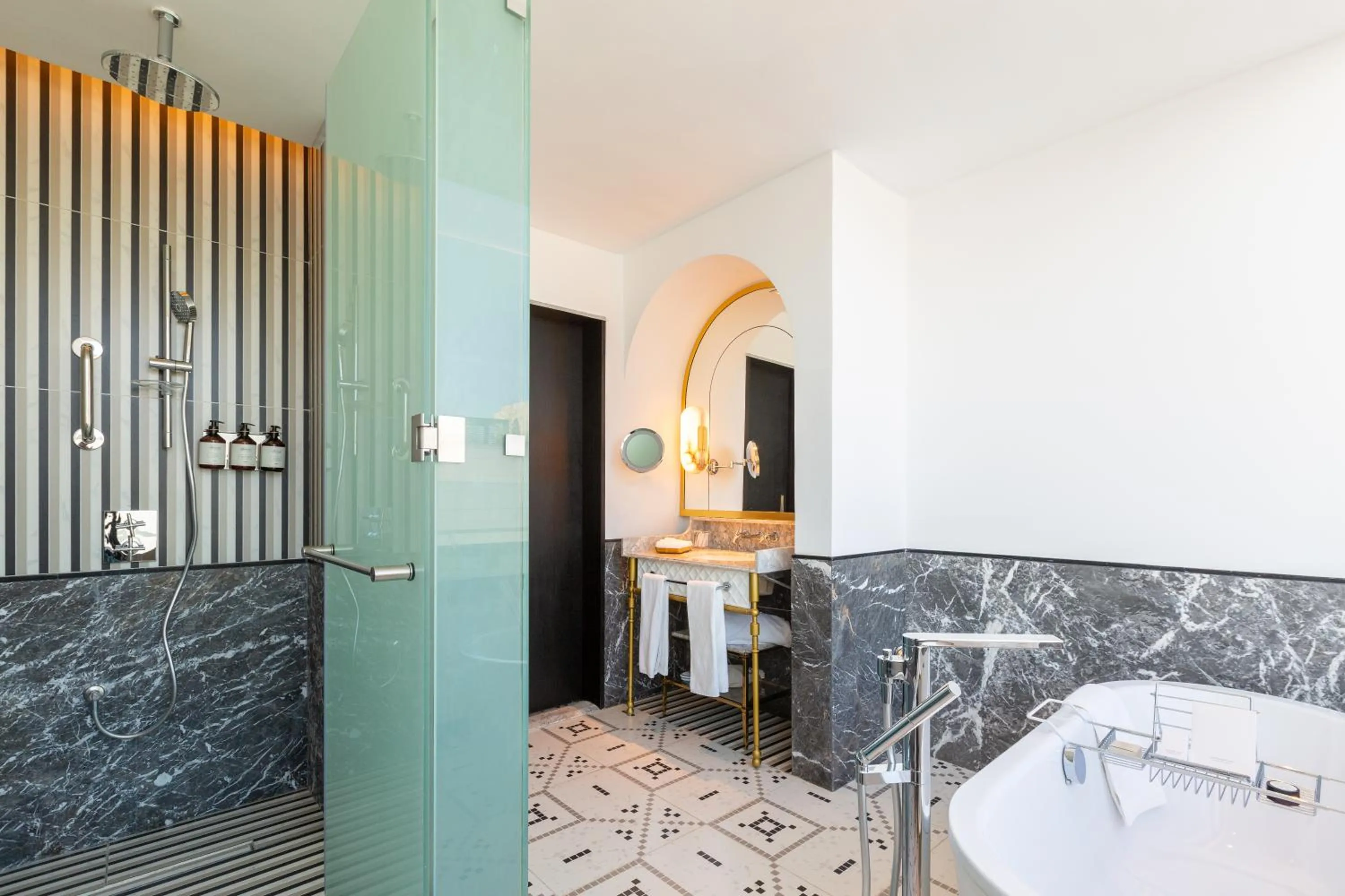 Bathroom in Fairmont La Marina Rabat Sale Hotel