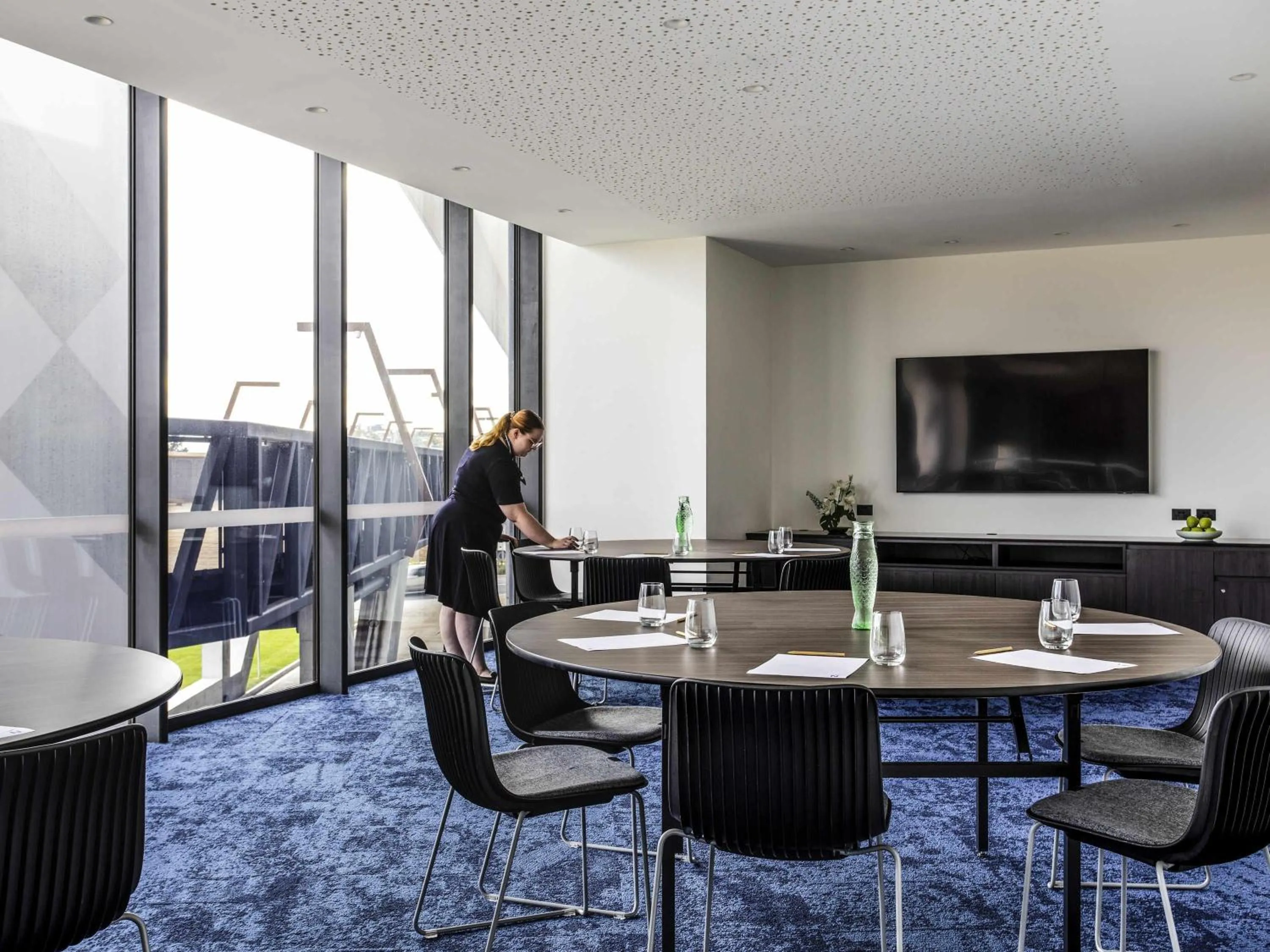 Meeting/conference room in Novotel Devonport