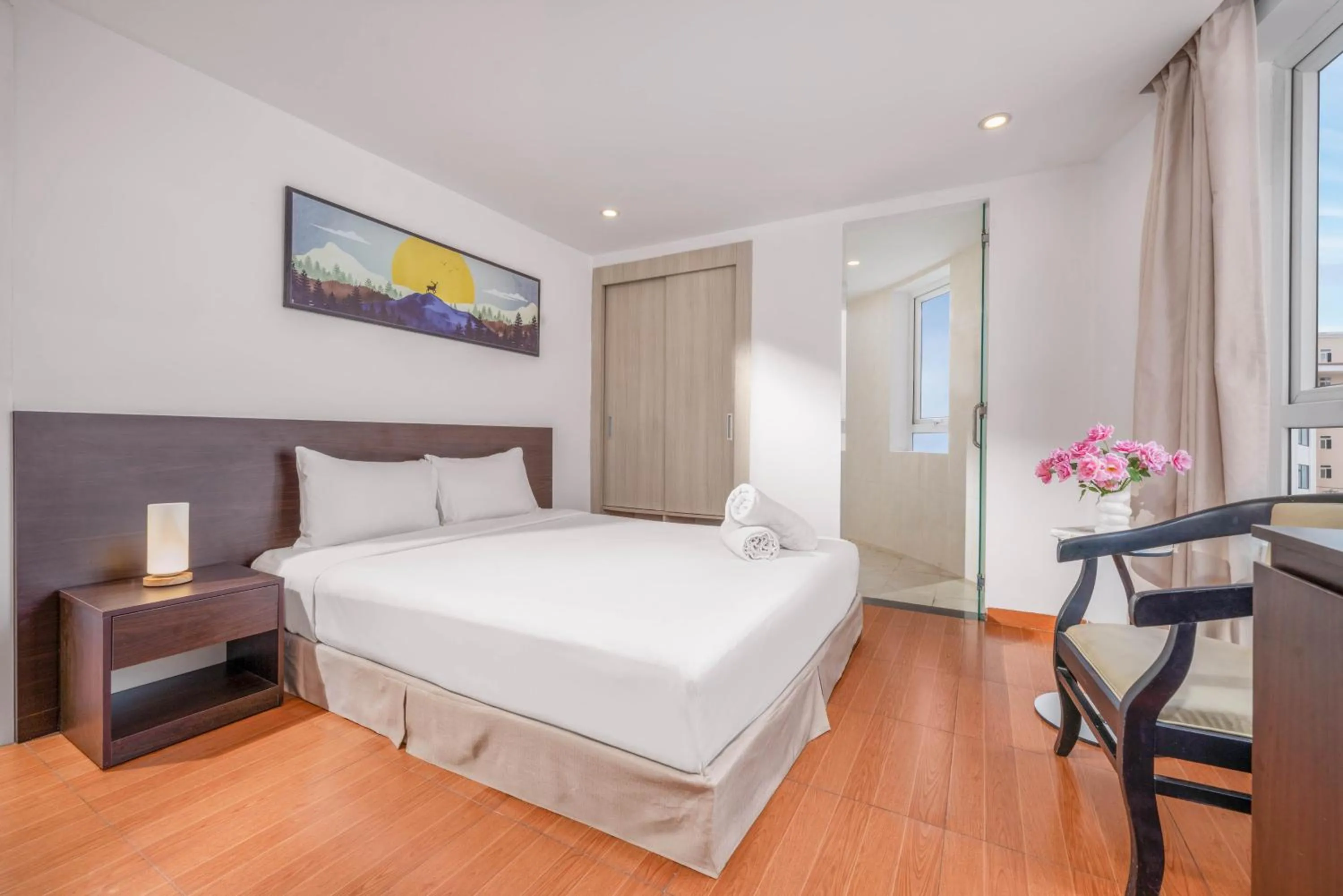 Photo of the whole room, Bed in Haya Hotel