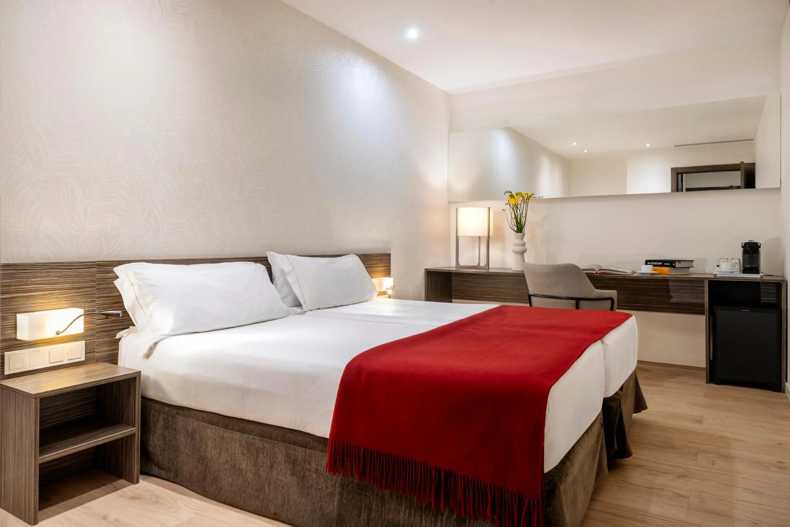 Bed in Aerotel Madrid Airport - Terminal 4