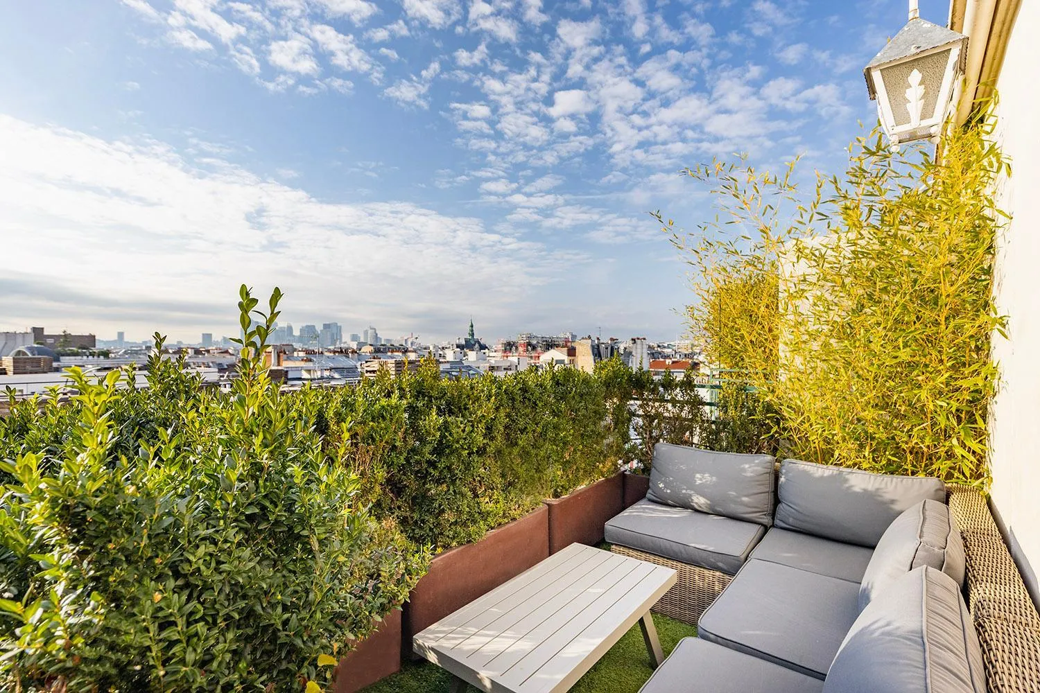 Patio in Appart Hôtel Résidence Courcelle