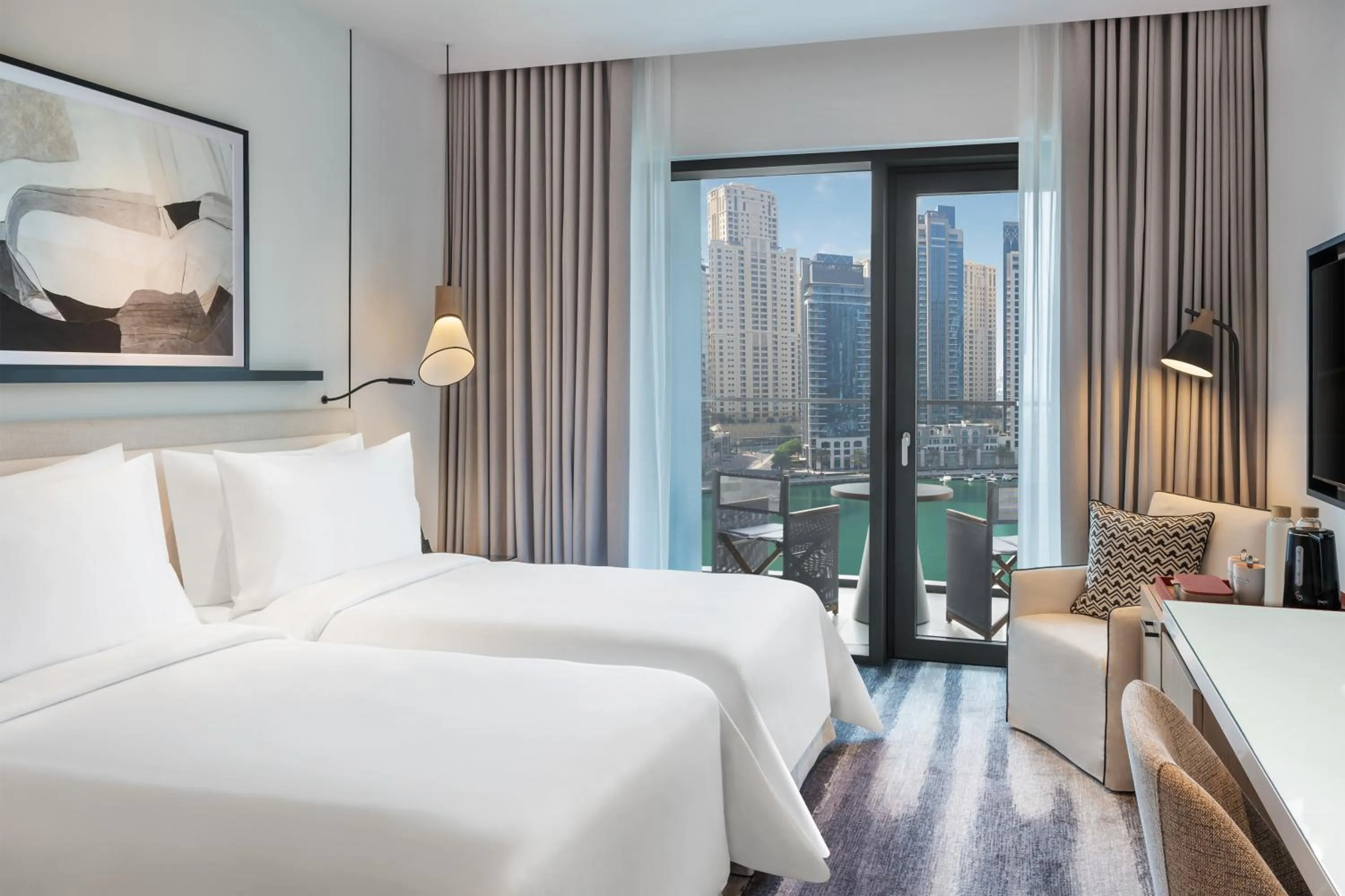TV and multimedia, Bed in Vida Dubai Marina & Yacht Club