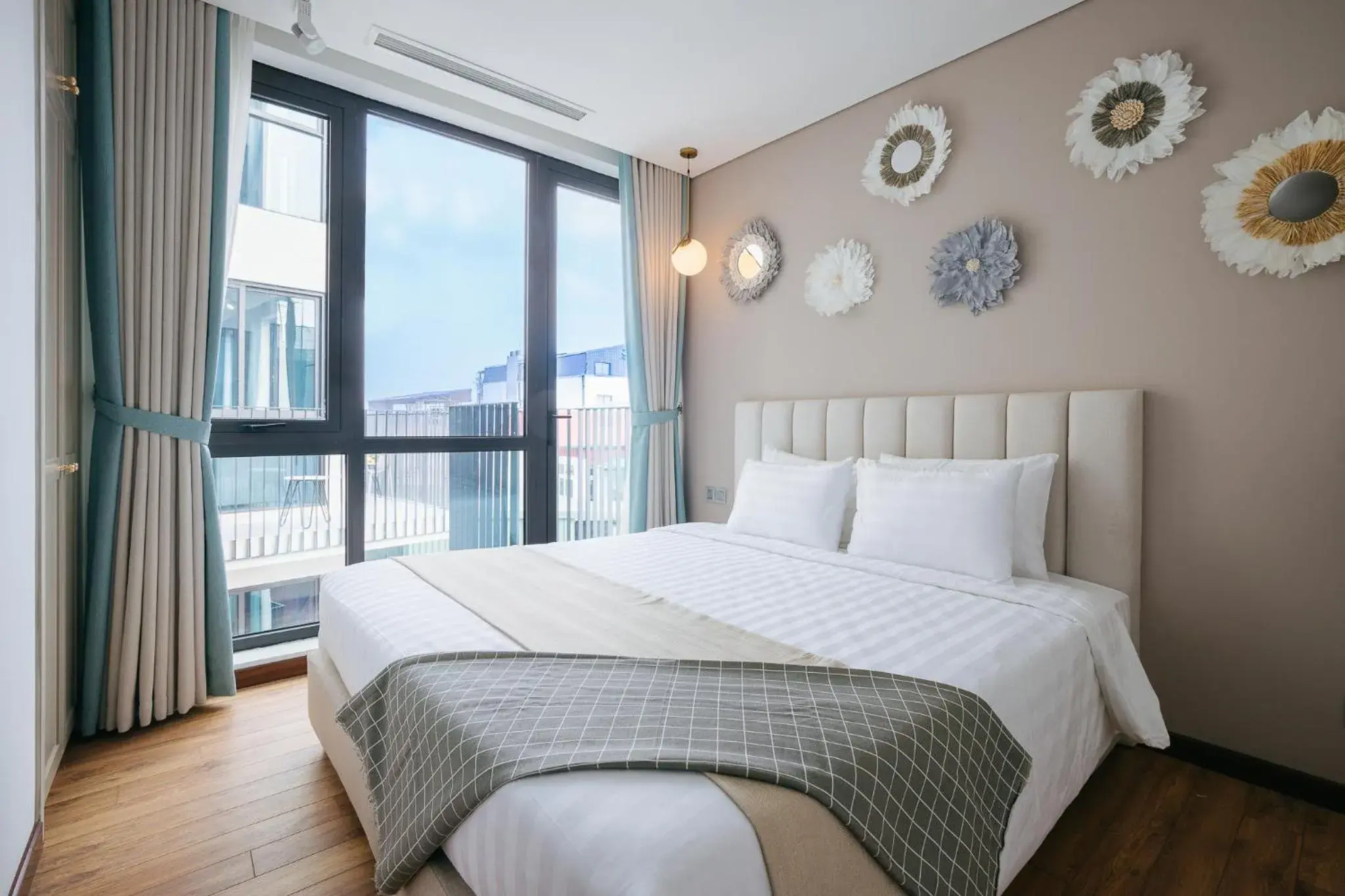 Bed in Margaery Boutique Apartment & Skyon9 Rooftop Bar Bed in Margaery Boutique Apartment & Skyon9 Rooftop Bar