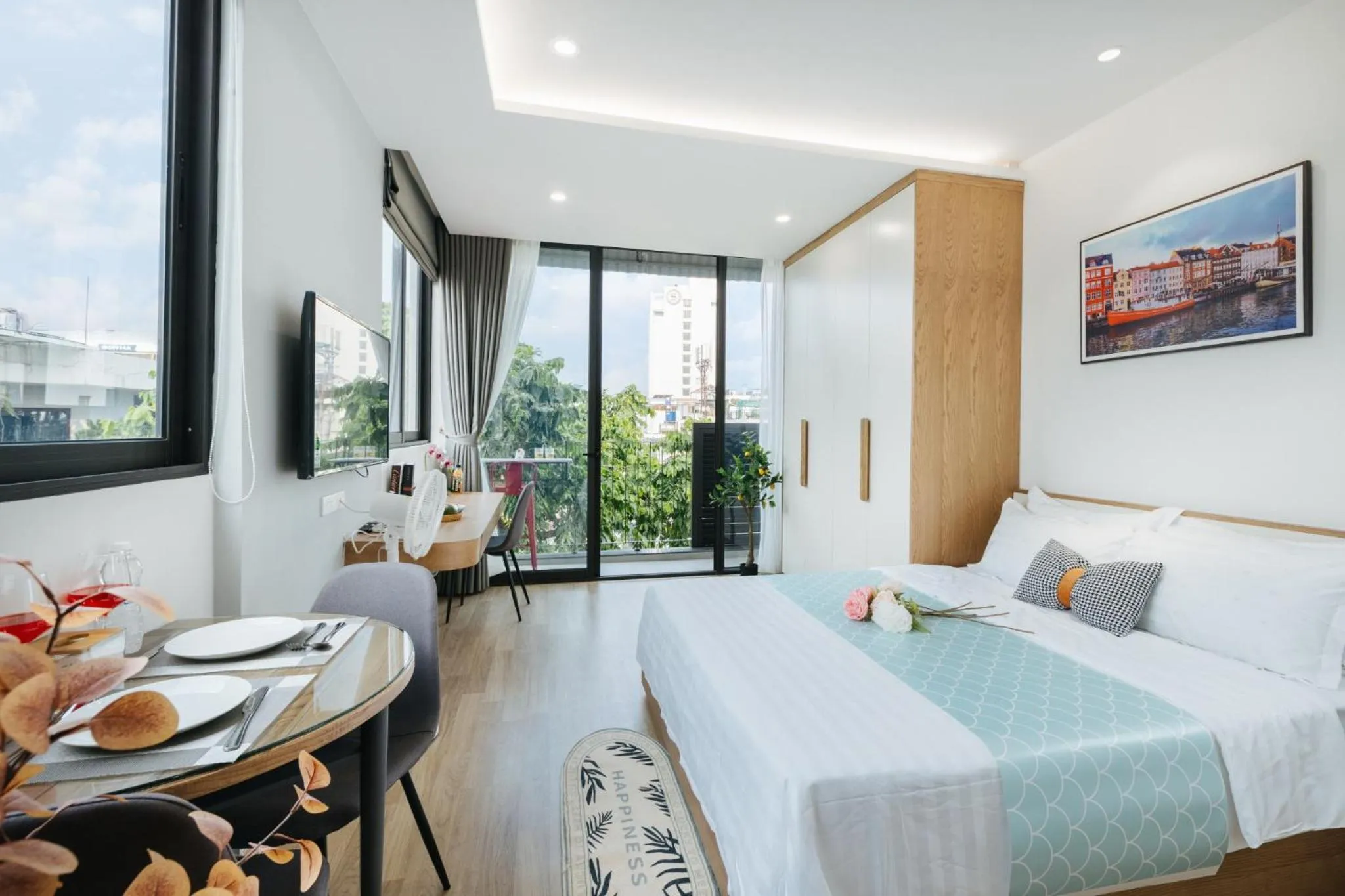 Bed in Margaery Boutique Apartment & Skyon9 Rooftop Bar