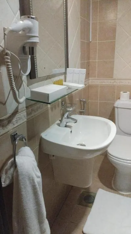 Bathroom in Sky View Hotel, Madinah