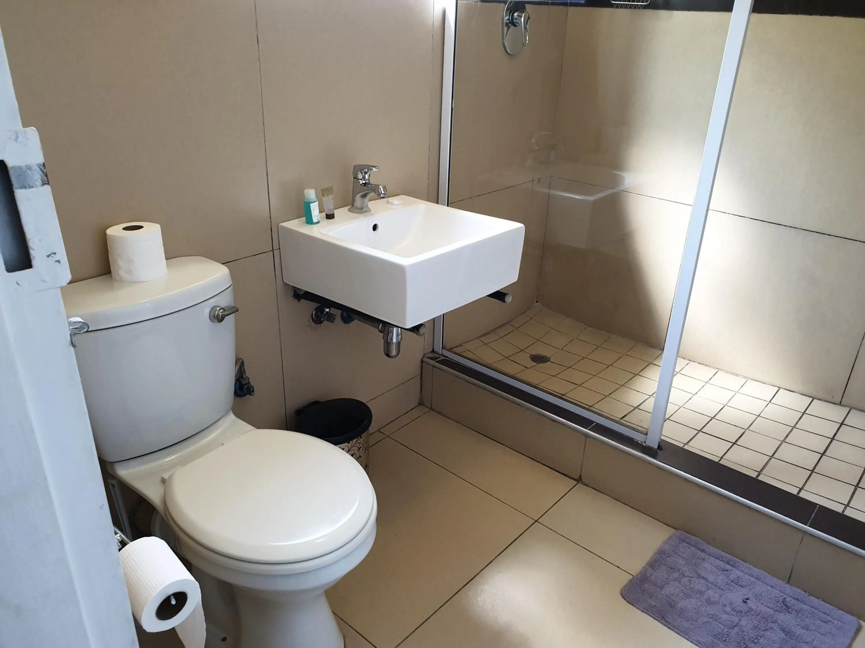 Shower in Cube Hotel