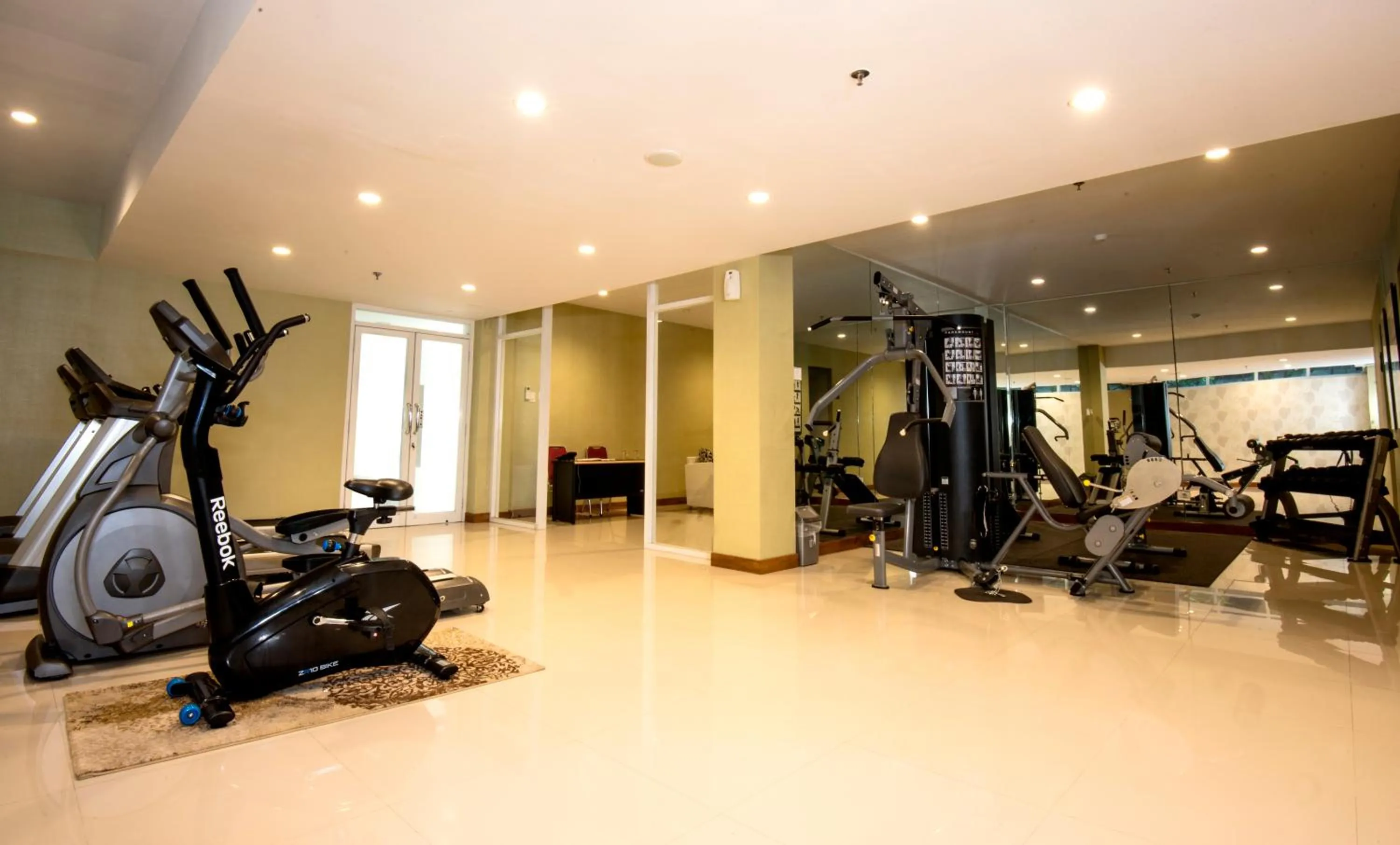 Fitness centre/facilities in Gallery Prawirotaman Hotel