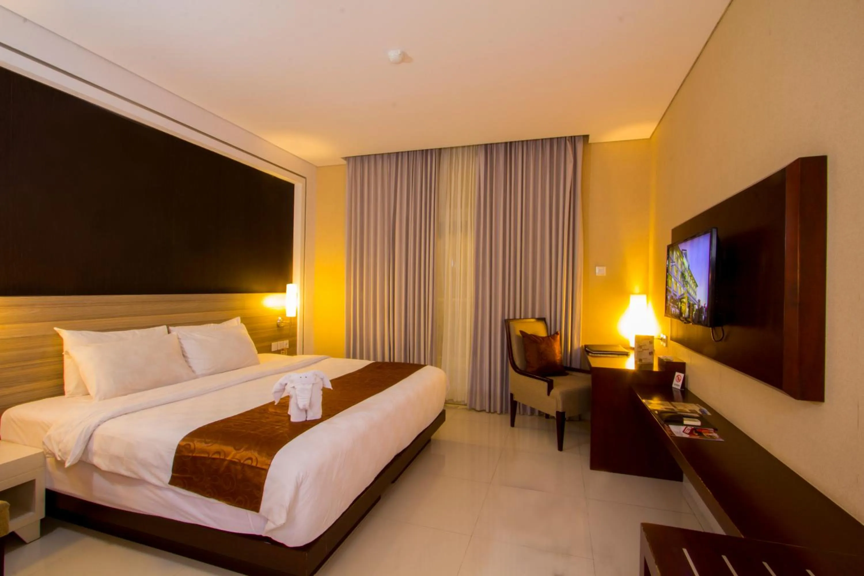 Photo of the whole room, Bed in Gallery Prawirotaman Hotel